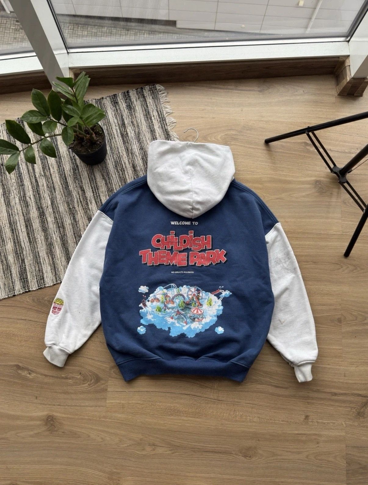CHILDS Childish Theme Park TGF Vintage Big Logo Heavy Hoodie Men Size US S / EU 44-46 / 1 - 1 Thumbnail