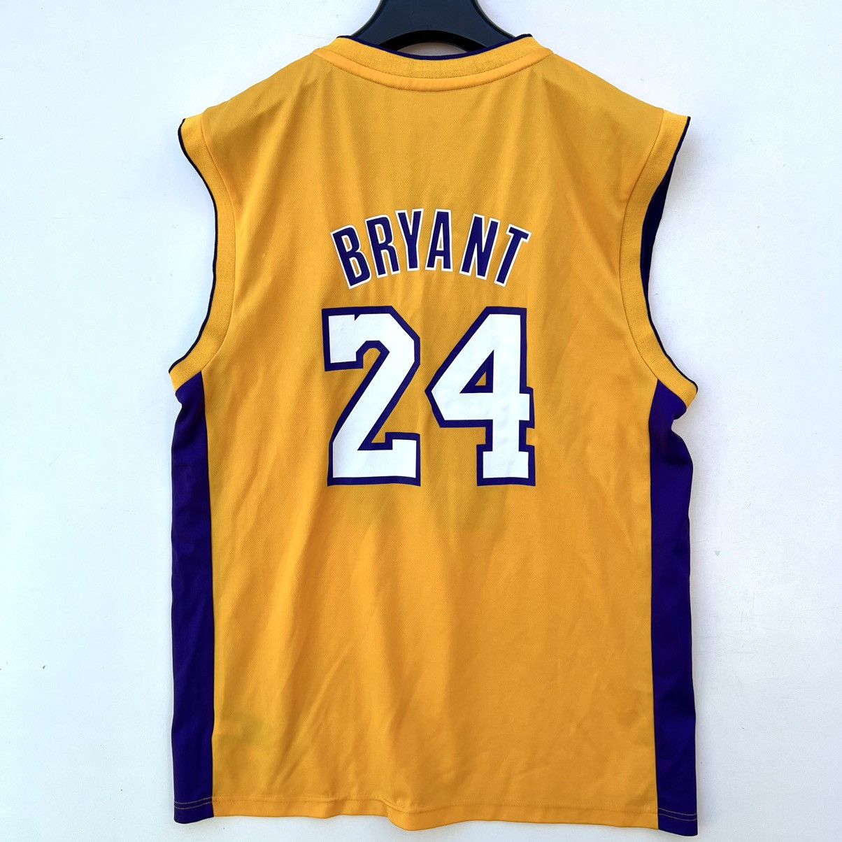 NBA 2012 NBA Adidas Los Angeles Lakers Kobe Bryant Jersey Size US L / EU 52-54 / 3 - 11 Thumbnail