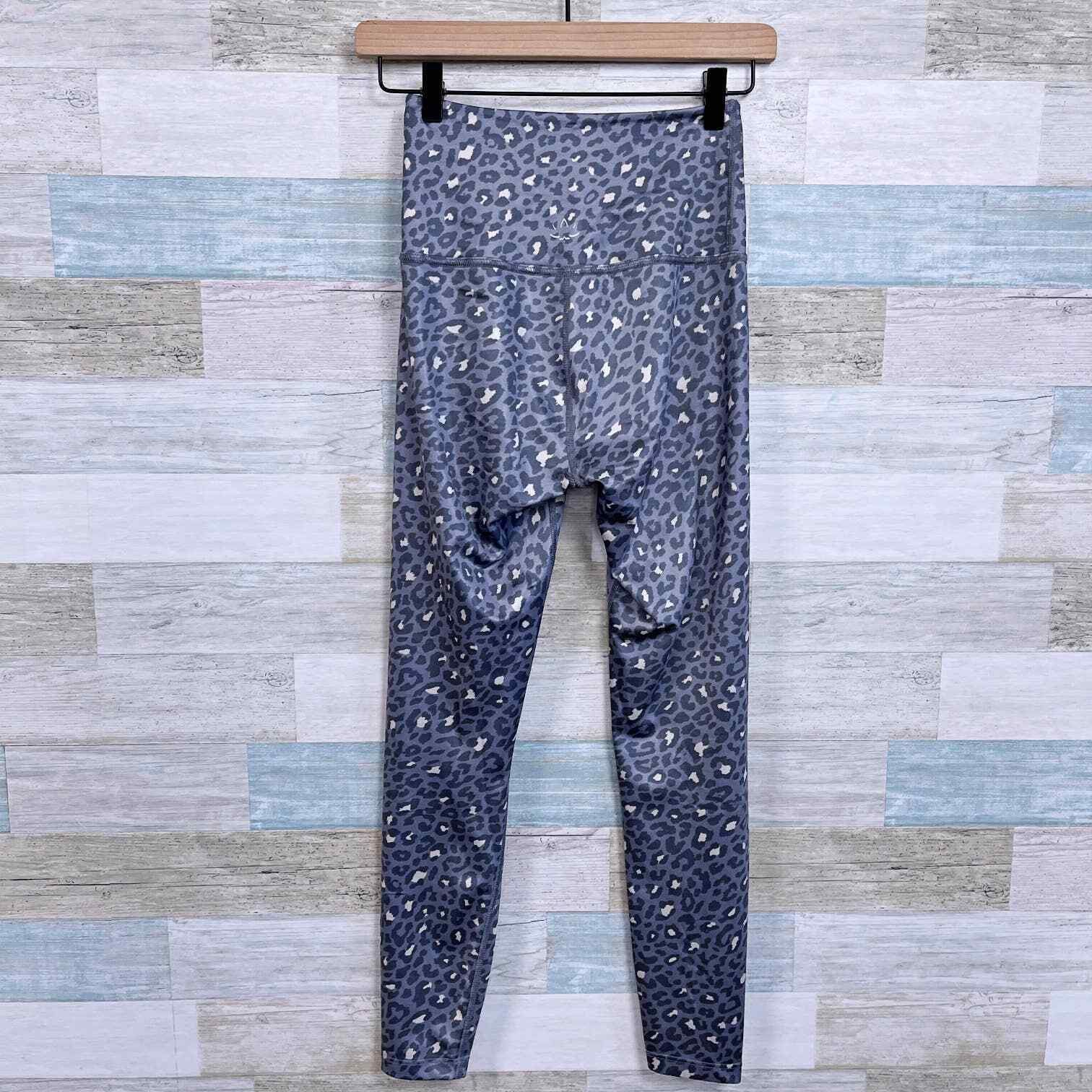 Beyond Yoga Beyond Yoga Leopard Lux Print High Waist Leggings Gray S Size 25" / US 0 / IT 36 - 3 Thumbnail