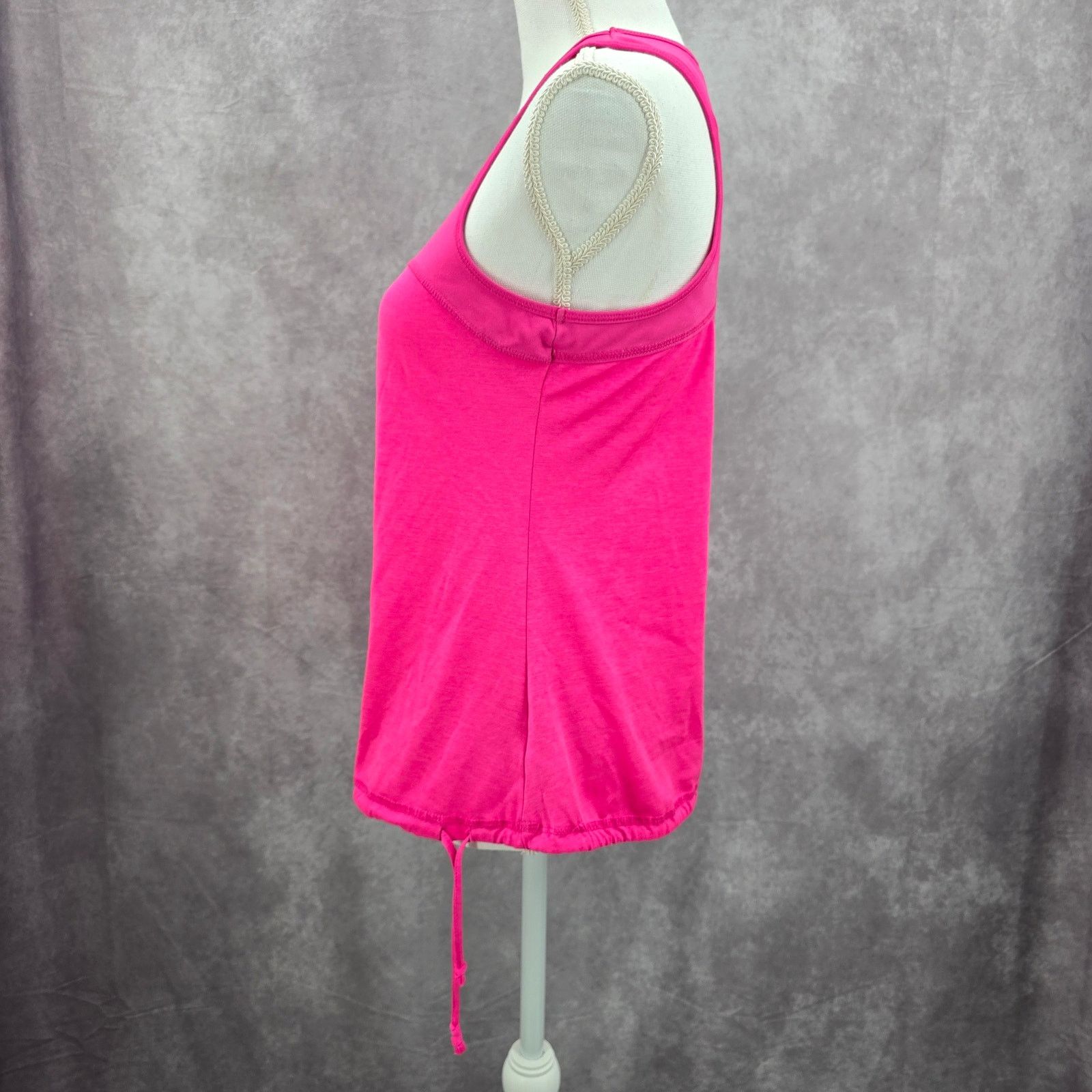 Old Navy Old Navy Active Pink Crisscross Cutout Back Tank Top Small Size S / US 4 / IT 40 - 4 Thumbnail