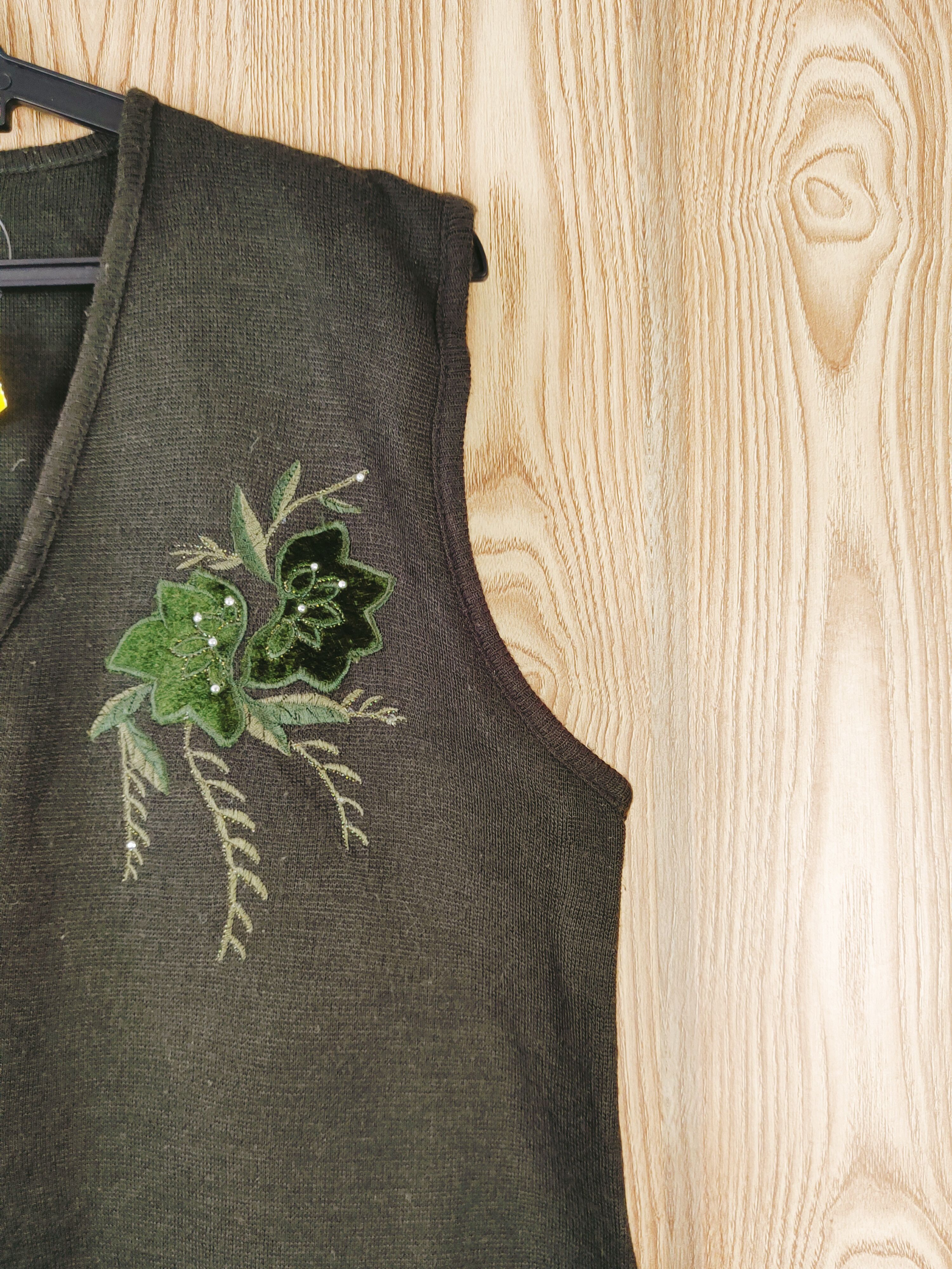 Homespun Knitwear × Japanese Brand × Vintage Holee Dark Green Knitwear Button Up Vests #W686 Size L / US 10 / IT 46 - 7 Thumbnail