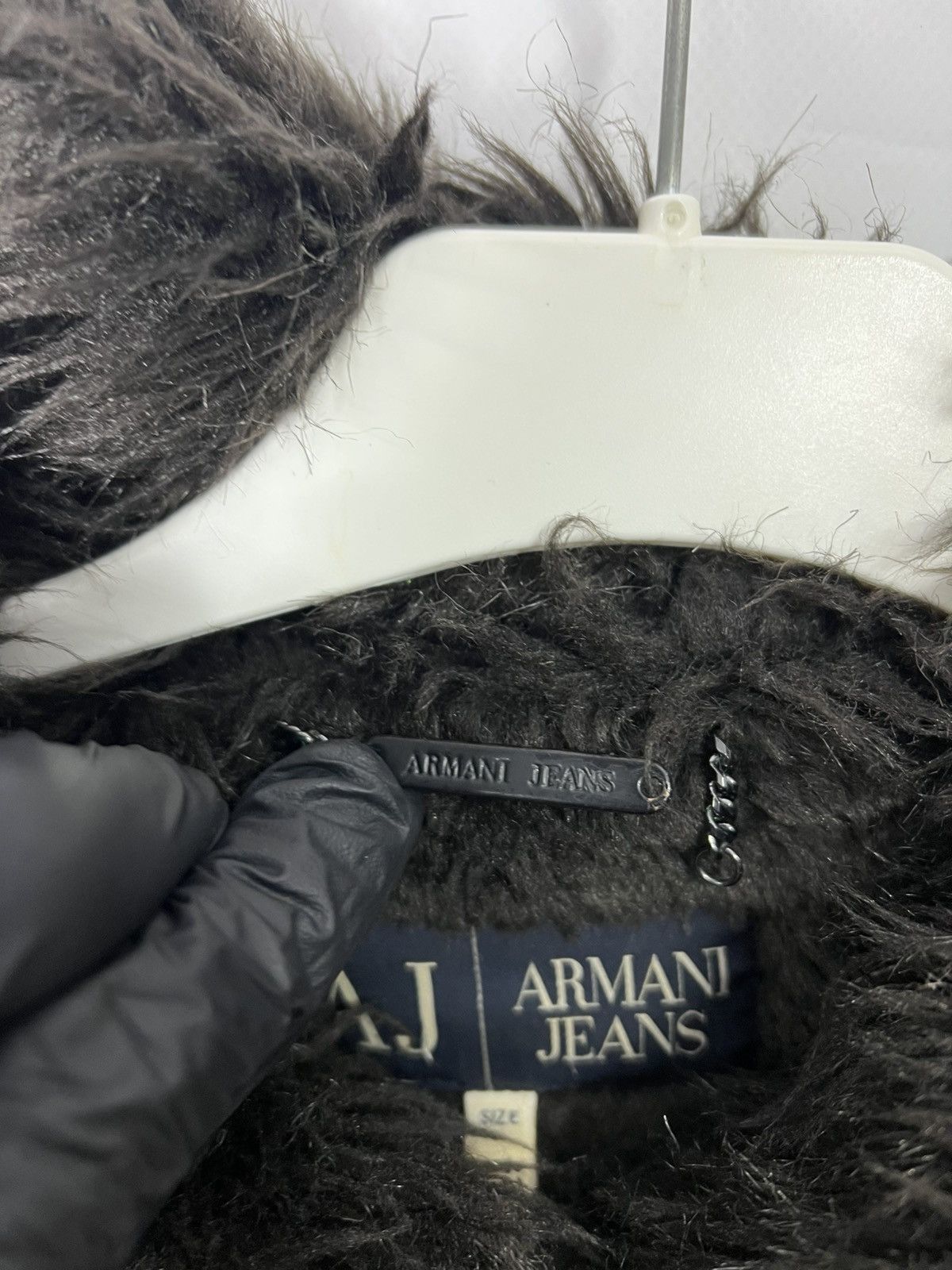 Giorgio Armani Vintage streetwear Y2k Armani Jeans Faux Fur Coat Jacket Size M / US 6-8 / IT 42-44 - 9 Thumbnail