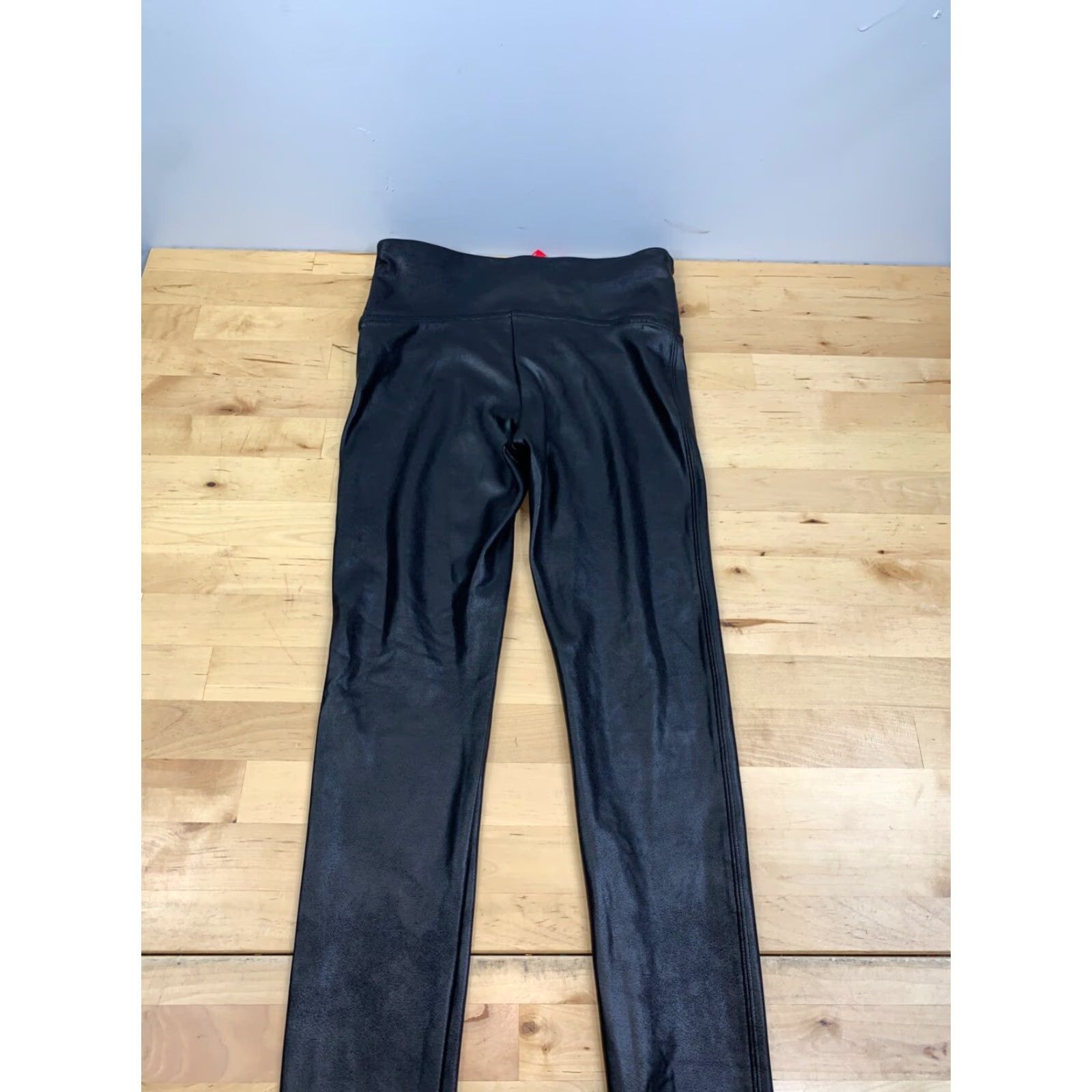 Spanx Spanx Faux Leather Leggings Womens S Black Casual 27" Inseam #8130 Size 28" / US 6 / IT 42 - 3 Thumbnail