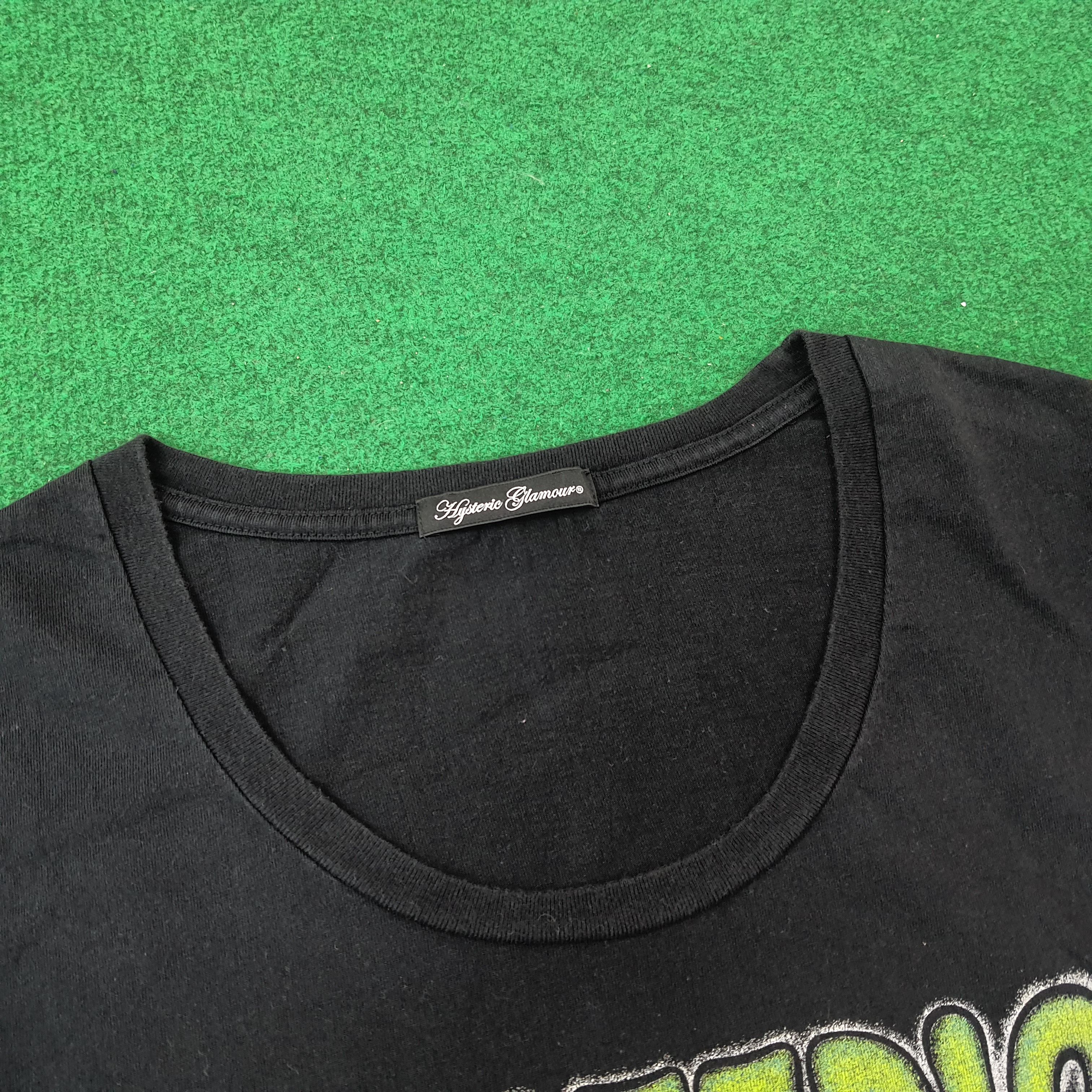 Hysteric Glamour Vintage Hysteric Glamour Strawberry Japan Tshirt C223N30 Size US M / EU 48-50 / 2 - 5 Thumbnail