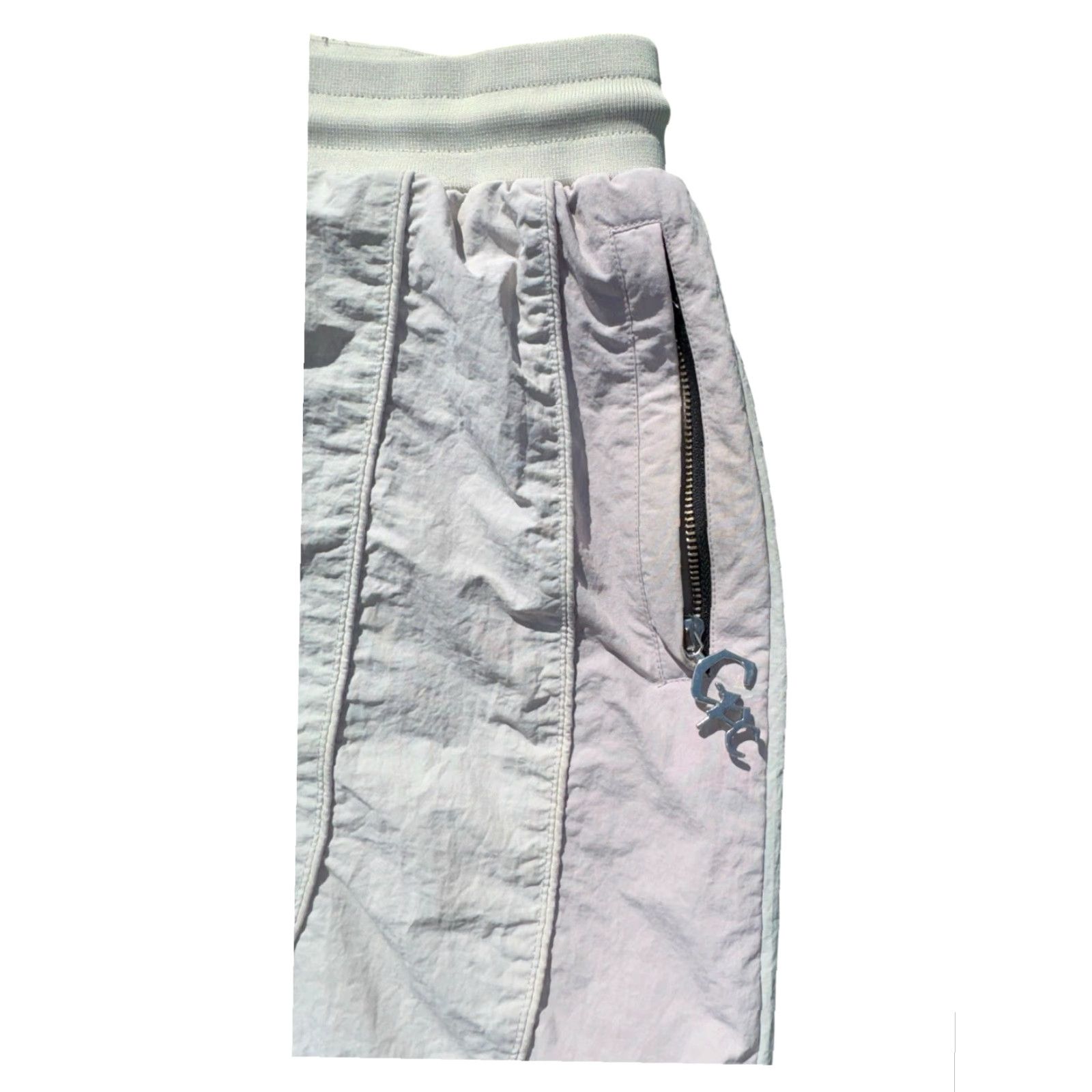 Vintage GPC Bermuda Shorts Zipper Beige Neutral Sand Tan L Men Size Regular RARE Global Peace Club Peace Accents Zippered Shorts Size US 33 - 5 Thumbnail