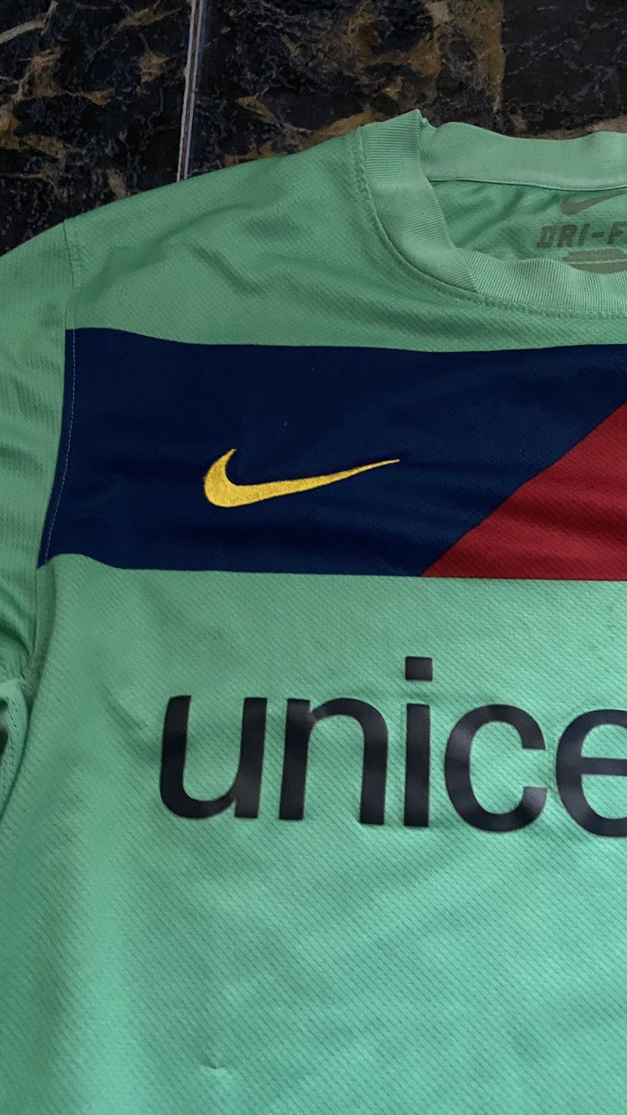Nike Nike Dri-Fit FC Barcelona Green Long Sleeve Jersey Size US S / EU 44-46 / 1 - 3 Thumbnail