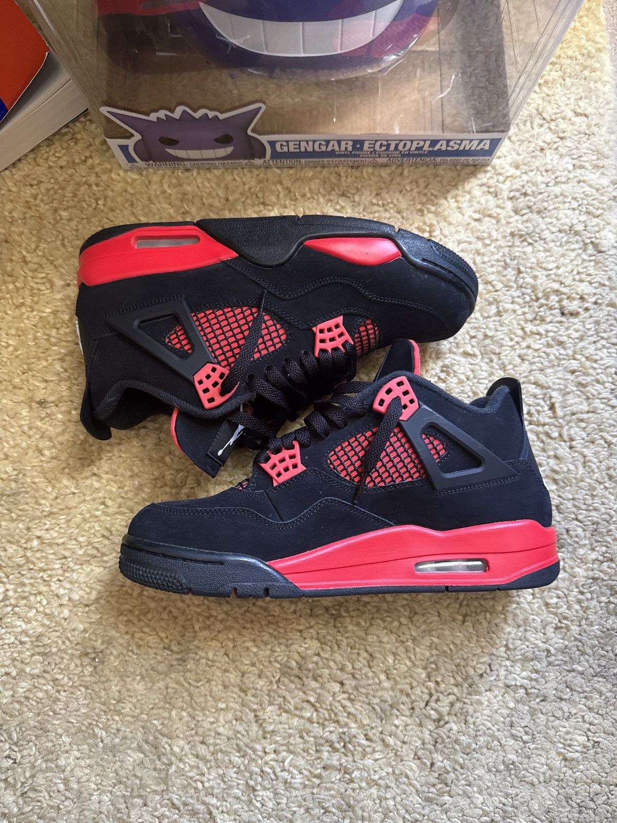 Jordan Brand Jordan 4 Red Thunder Size US 9 / EU 42 - 2 Thumbnail