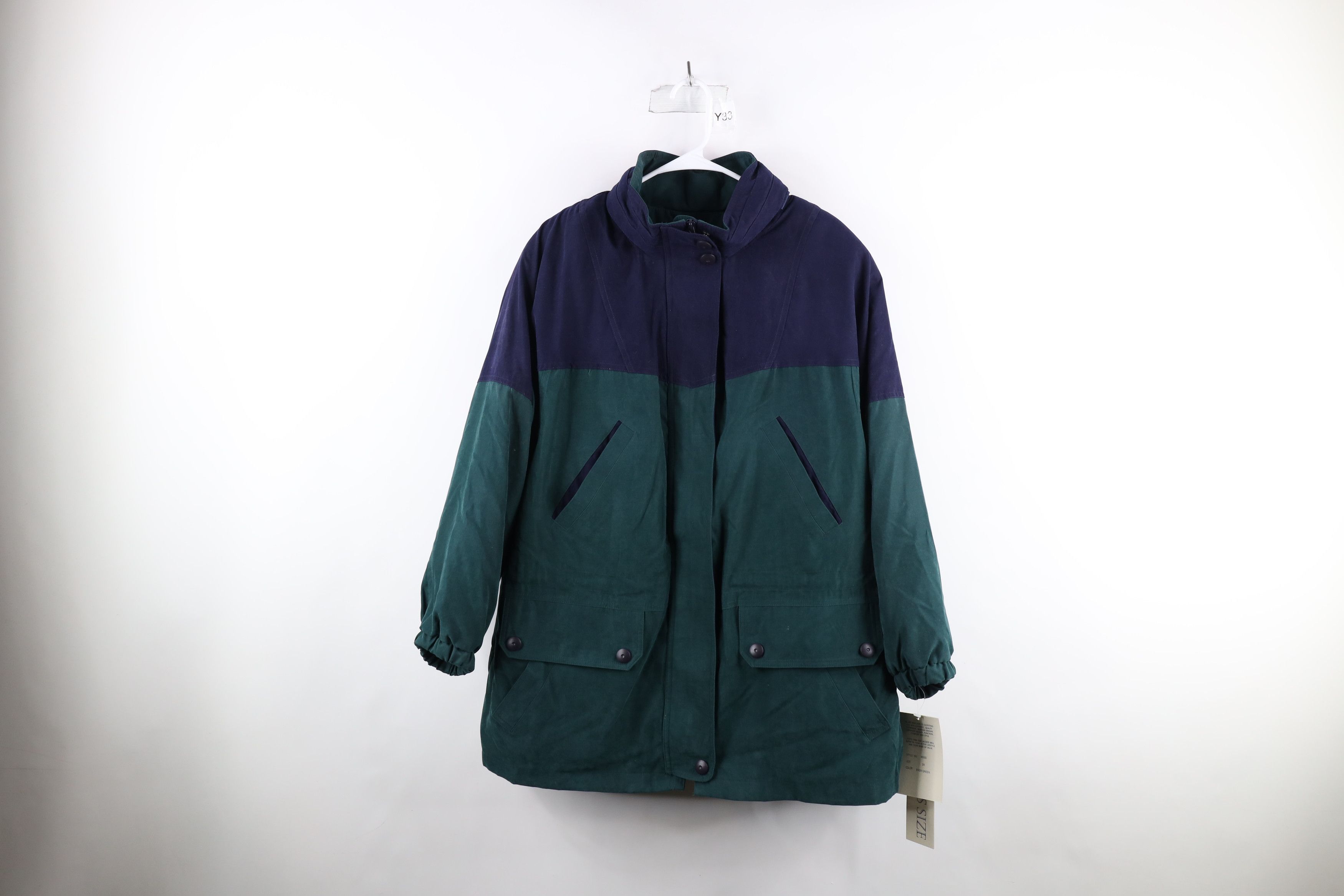 image of Deadstock Vintage 90's Streetwear Block Lined Winter Jacket in Green, Women's (Size 2XL)