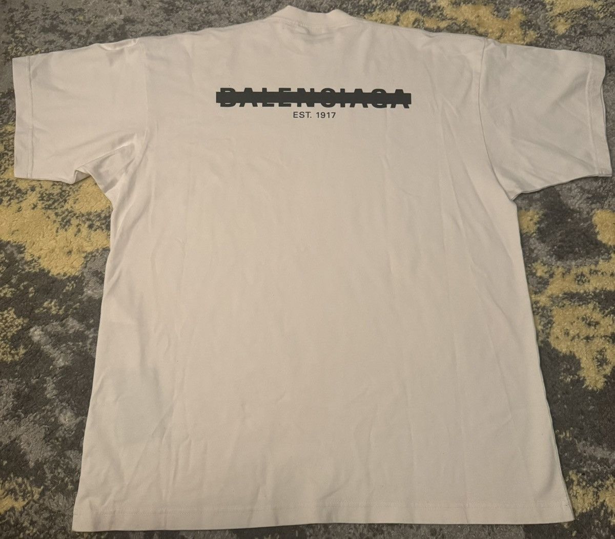 Balenciaga Balenciaga T-Shirt Size US S / EU 44-46 / 1 - 4 Thumbnail
