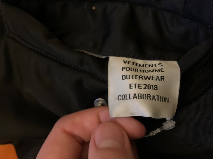 Alpha Industries × Vetements Vetements x Alpha Industries reversible bomber jacket Size US S / EU 44-46 / 1 - 8 Thumbnail