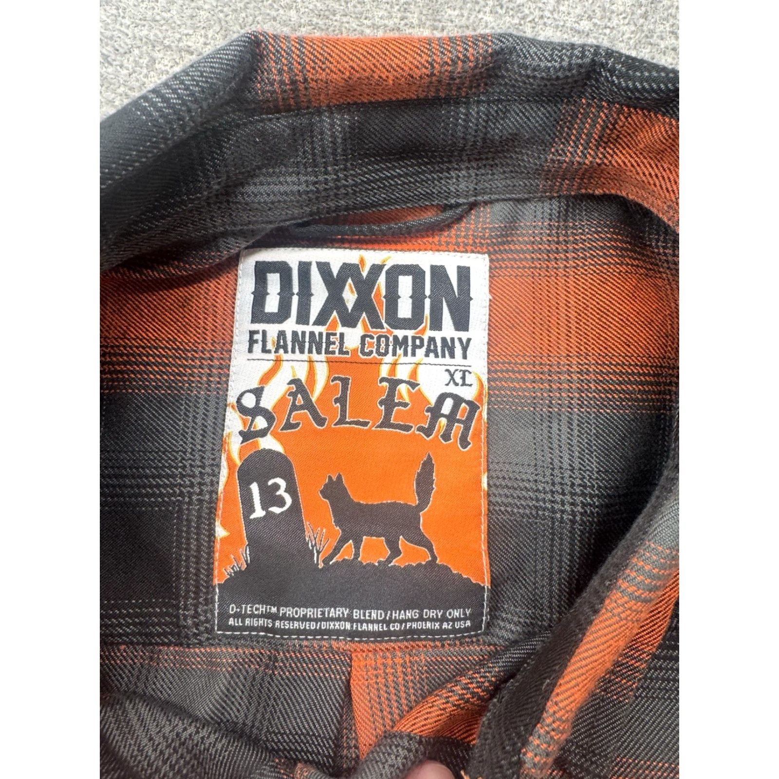 Vintage Dixxon Flannel Company Salem 13 Flannel Shirt Womens XL Orange / Black Button-Up Plaid Long Sleeve Womens Pockets Casual Vintage: No Size XL / US 12-14 / IT 48-50 - 5 Thumbnail