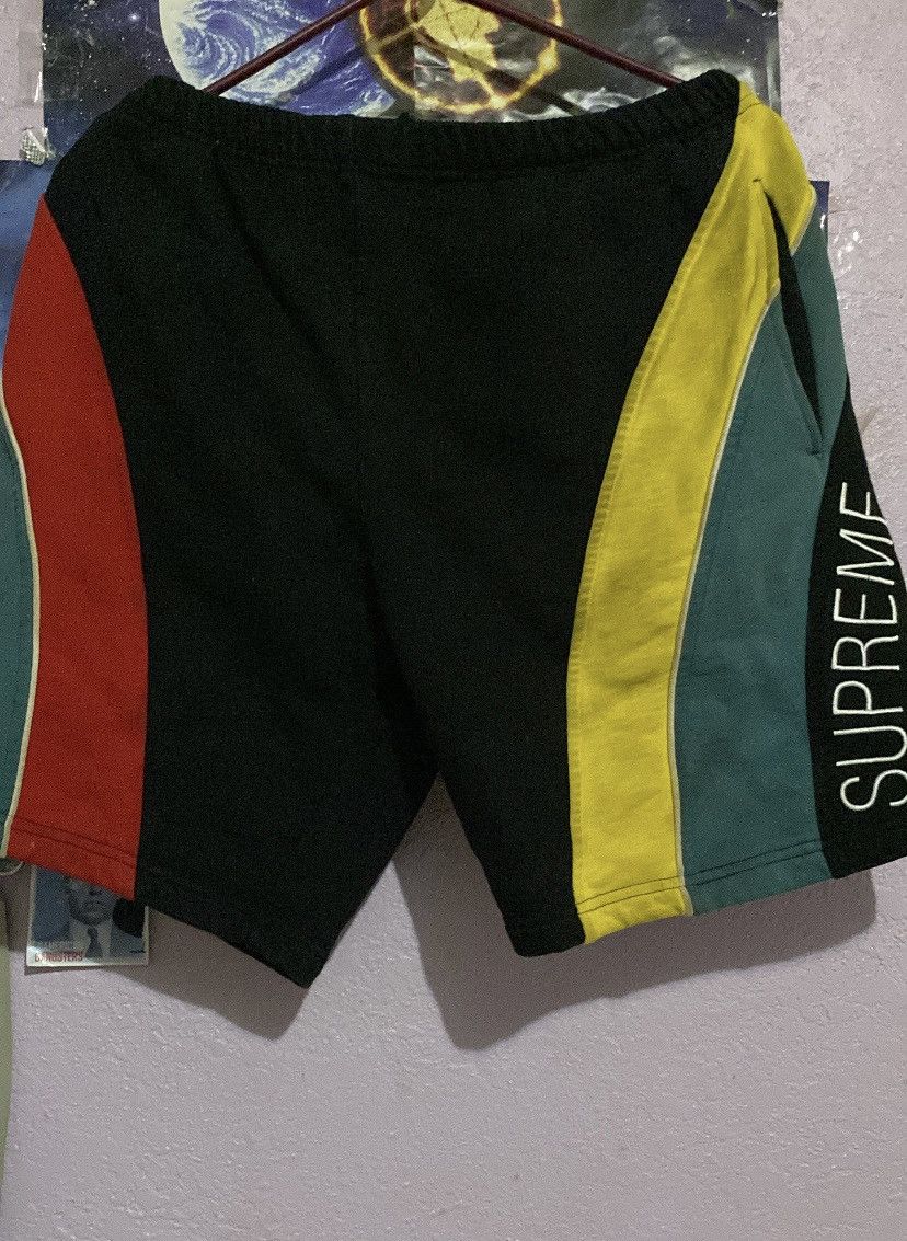 Supreme Supreme shorts Size US 26 / EU 42 - 1 Thumbnail