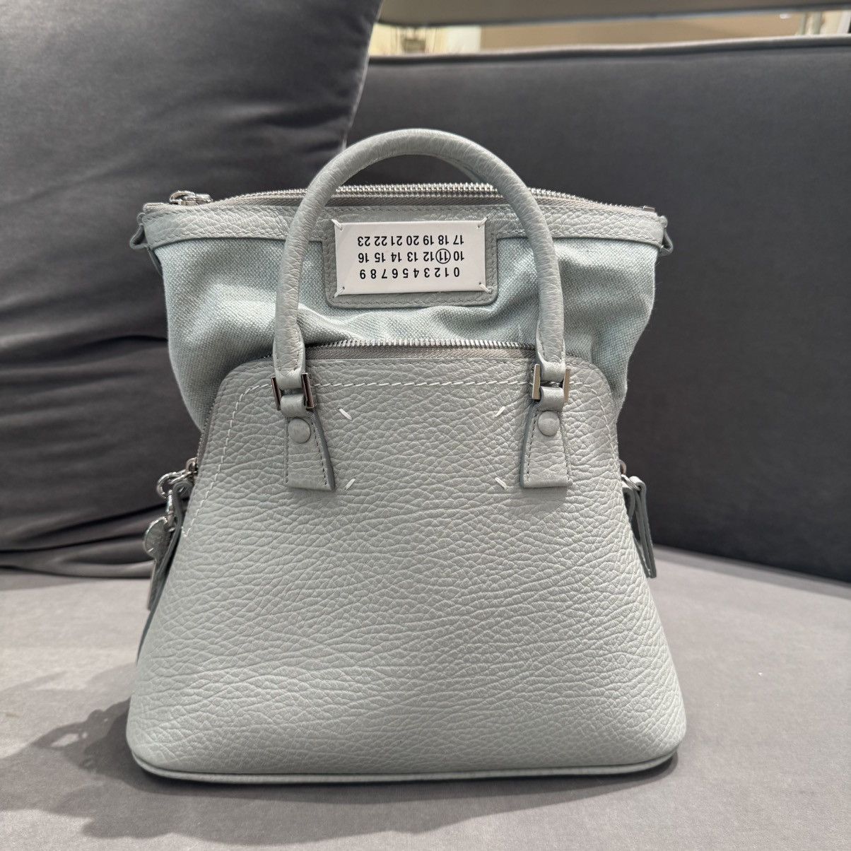 Maison Margiela NWT 5AC Classique Mini Bag Dusty Blue Pebbled Leather Size ONE SIZE - 4 Thumbnail