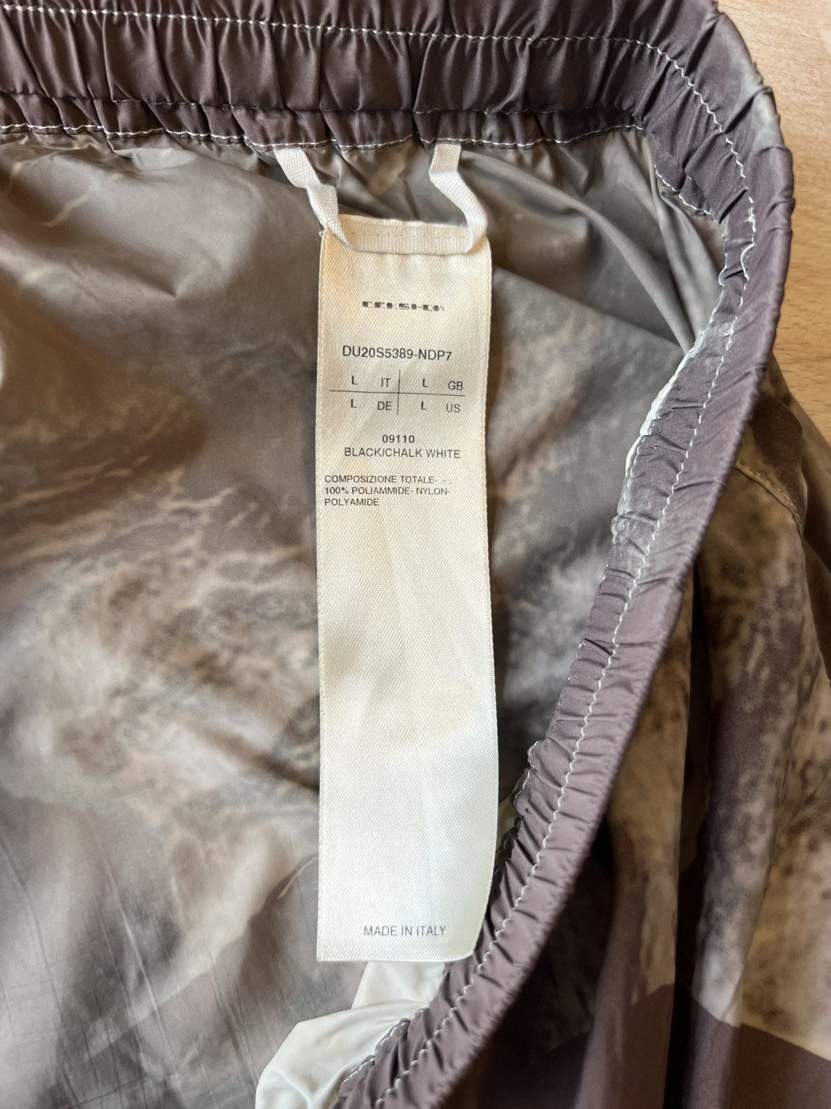 Rick Owens Rick Owens S/S 20 dolphin boxers nylon shorts Size US 34 / EU 50 - 4 Thumbnail