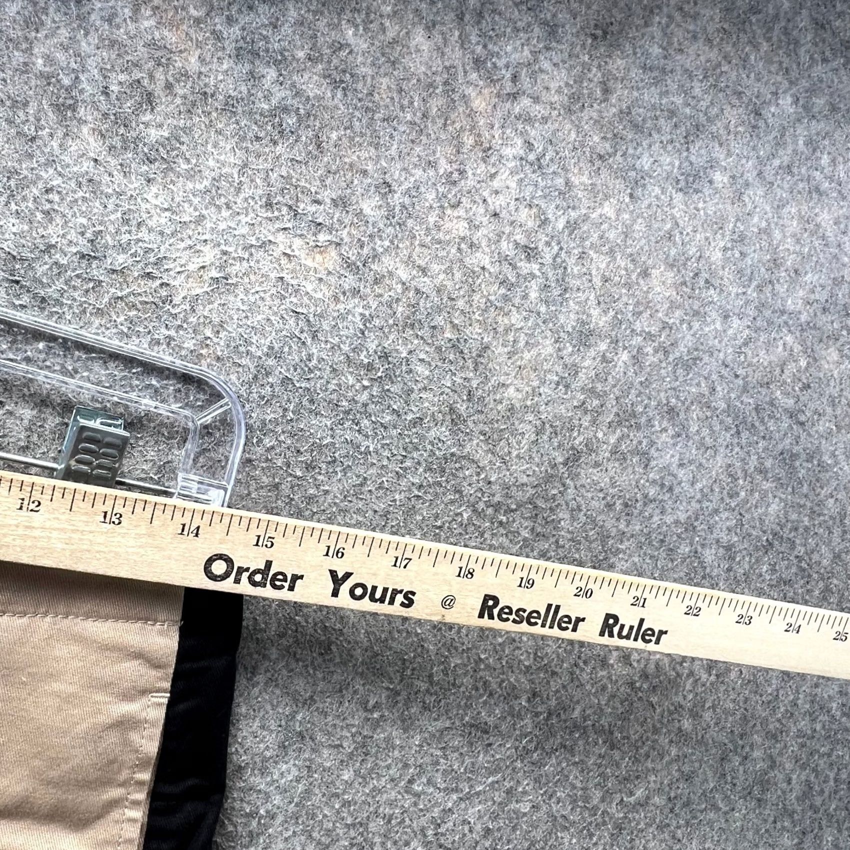 Club Monaco Club Monaco Pants Womens 2 Beige Black Side Stripe Slim Fit Trousers Tan Size 26" / US 2 / IT 38 - 4 Thumbnail