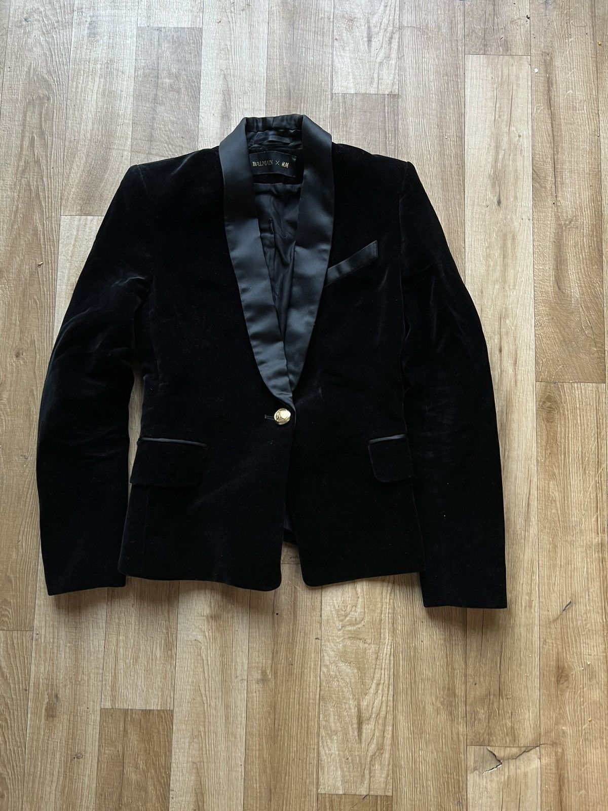 Balmain x h&m blazer sale