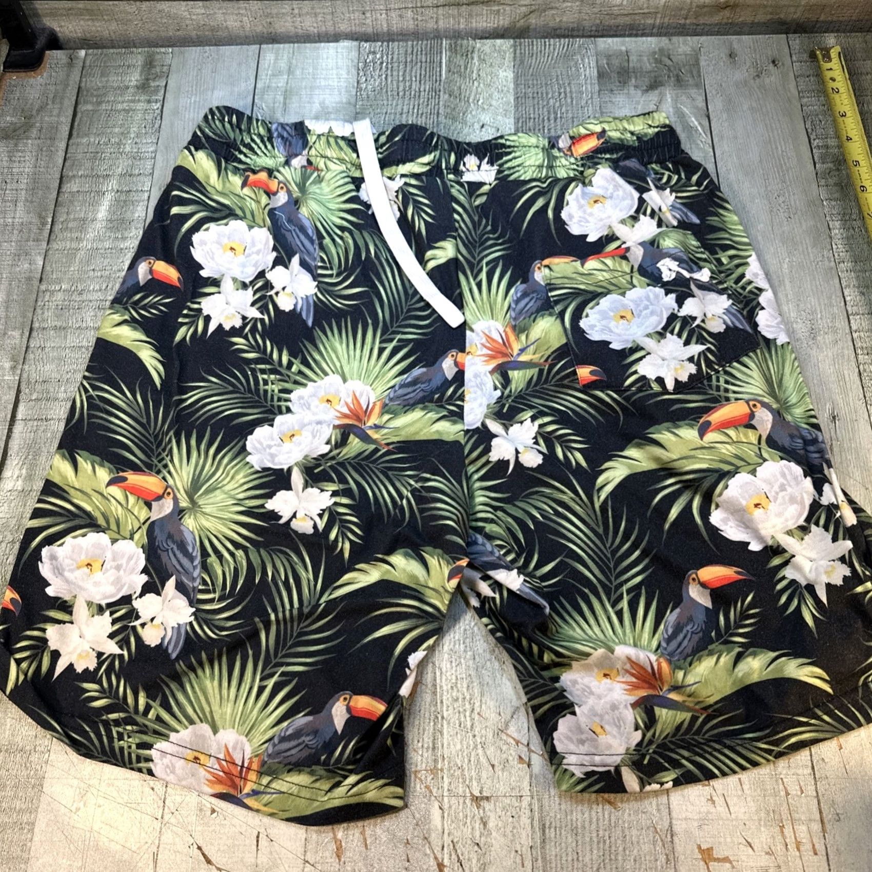 Vintage Jogal Botanical Floral Lightweight Shorts Cream Drawstring XL Men Hawaiian Pattern Men’s Clothing Size US 36 / EU 52 - 5 Thumbnail