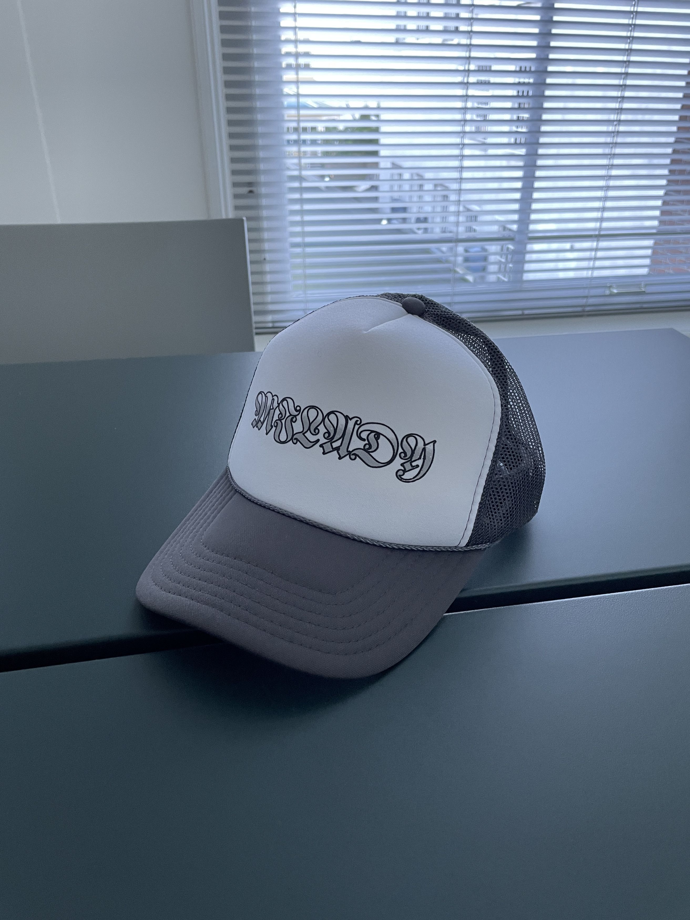 Other Remilia Corp "Milady" trucker cap Size ONE SIZE - 1 Preview