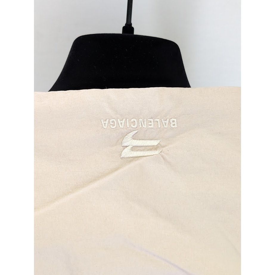 Balenciaga o1rshd1 Hooded Jacket in Beige Size US L / EU 52-54 / 3 - 2 Thumbnail