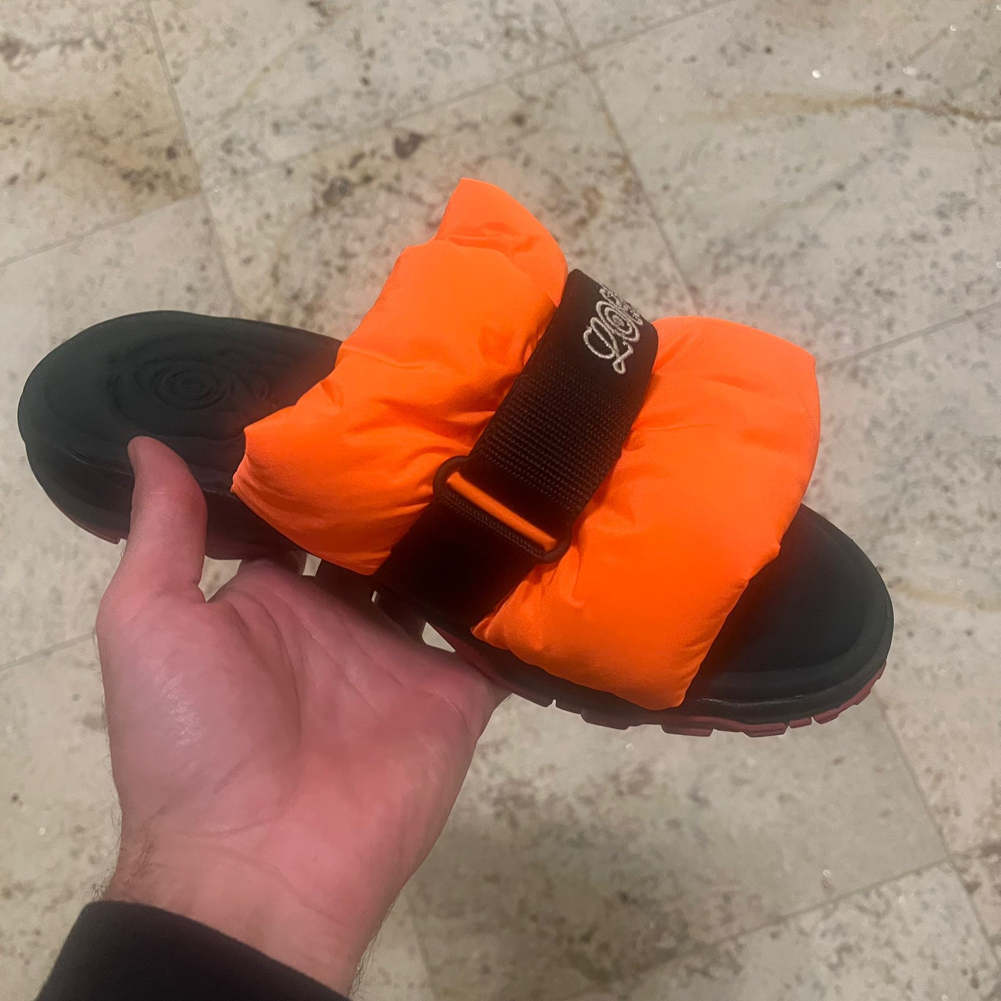 Loewe Pleated Slides in Neon Orange Size US 8 / EU 41 - 6 Thumbnail