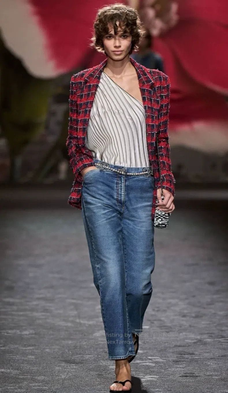 Chanel Chanel 24s red and black plaid jacket Size XS / US 0-2 / IT 36-38 - 8 Thumbnail