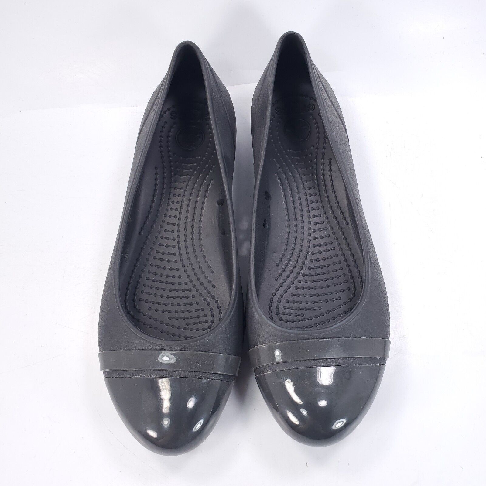 Crocs Crocs Ballet Flat Womens Size 9 Black Rubber Round Toe Size US 9 / IT 39 - 2 Thumbnail