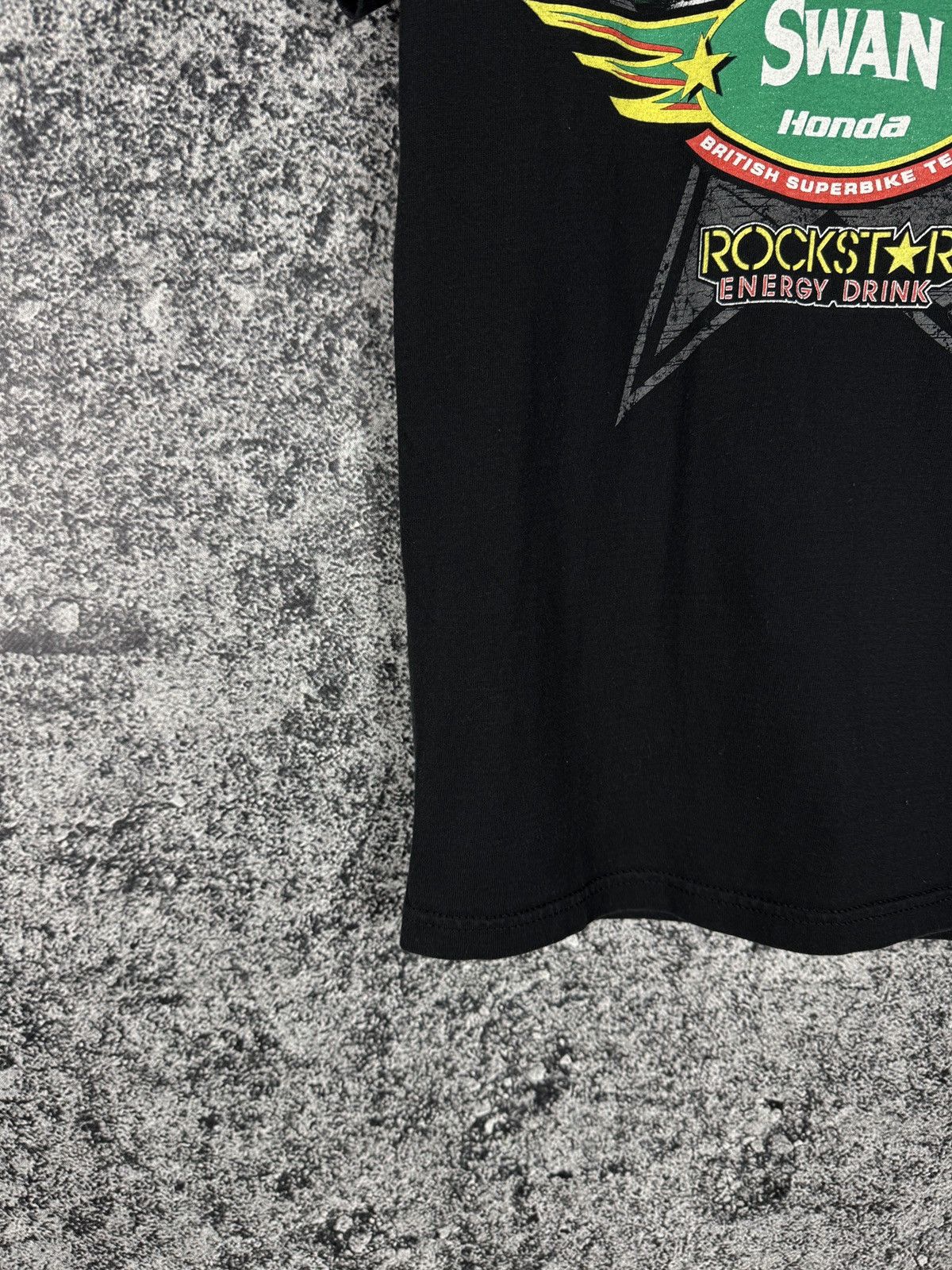 Honda Swan Honda British Superbike Team Racing Moto Tee Rockstar Size US S / EU 44-46 / 1 - 5 Thumbnail