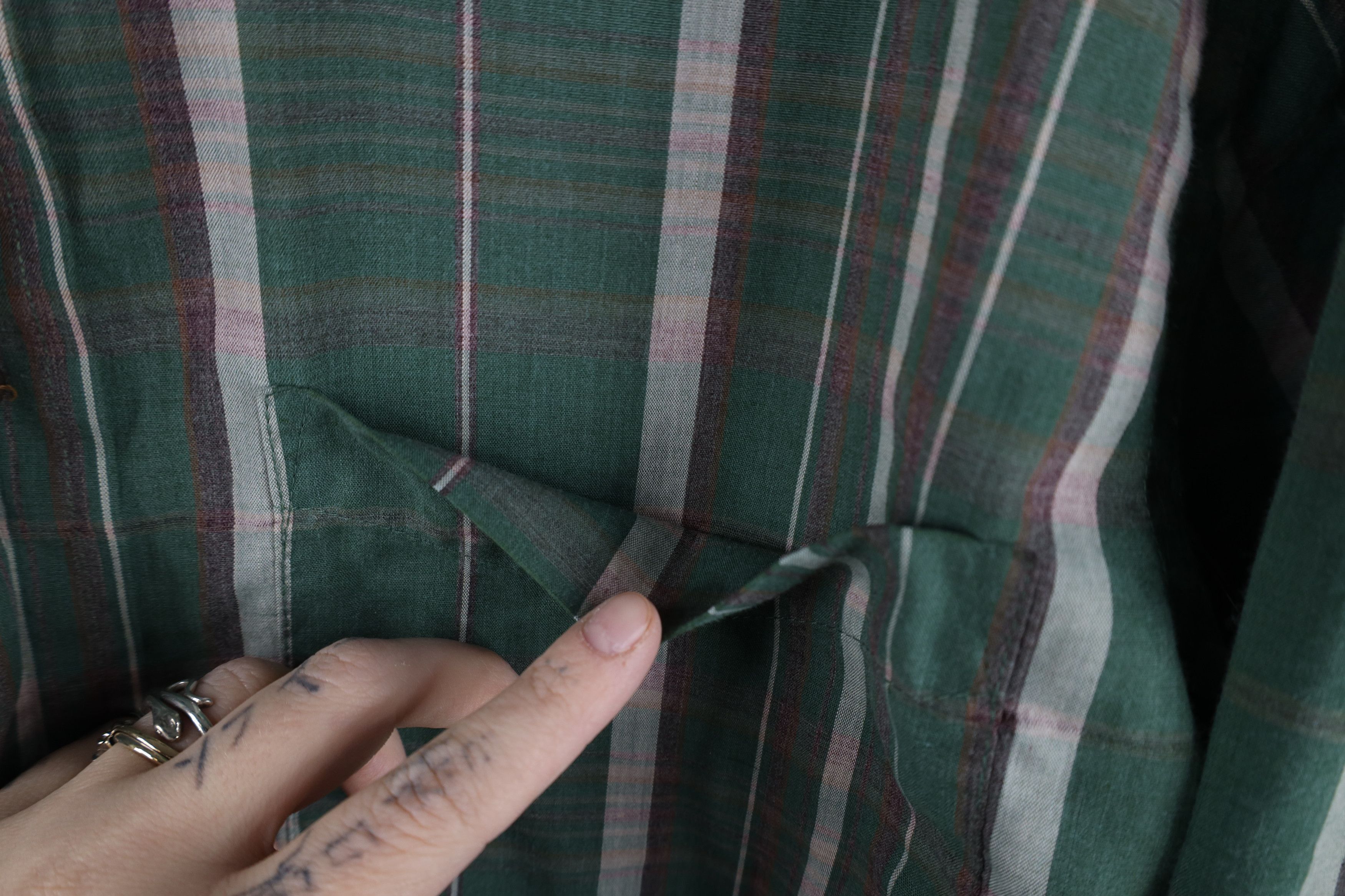 Vintage Vintage 90s Streetwear Collared Button Shirt Green Plaid Size US M / EU 48-50 / 2 - 5 Thumbnail