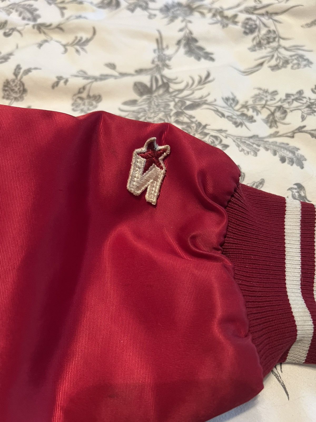 Starter Vintage x Philadelphia Phillies Bomber x Satin Red Size US L / EU 52-54 / 3 - 4 Thumbnail
