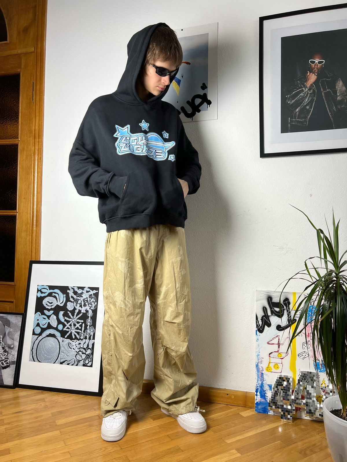Other Low Lights hoodie heavyweight cotton body fit space star Size US M / EU 48-50 / 2 - 5 Thumbnail