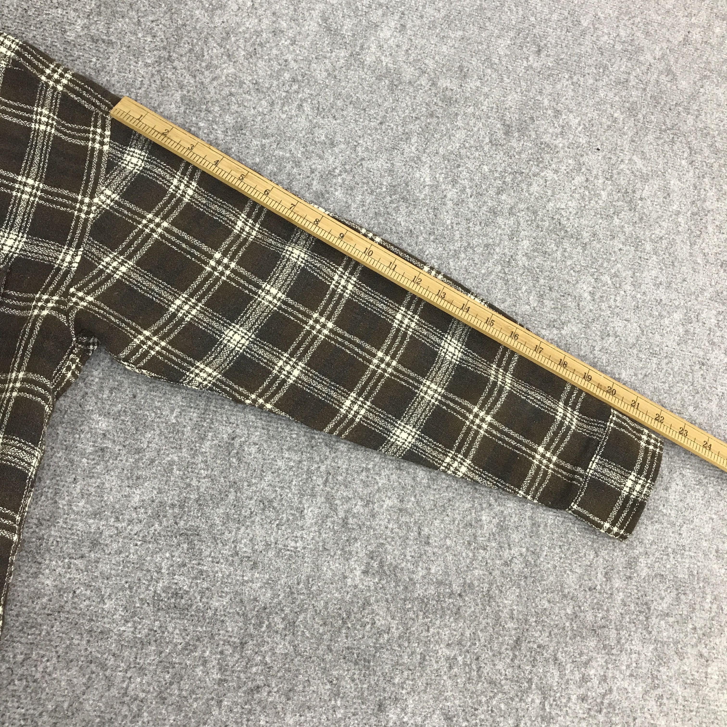 Uniqlo Vintage uniqlo Tartan Zipper jacket K116B3 Size US L / EU 52-54 / 3 - 6 Thumbnail