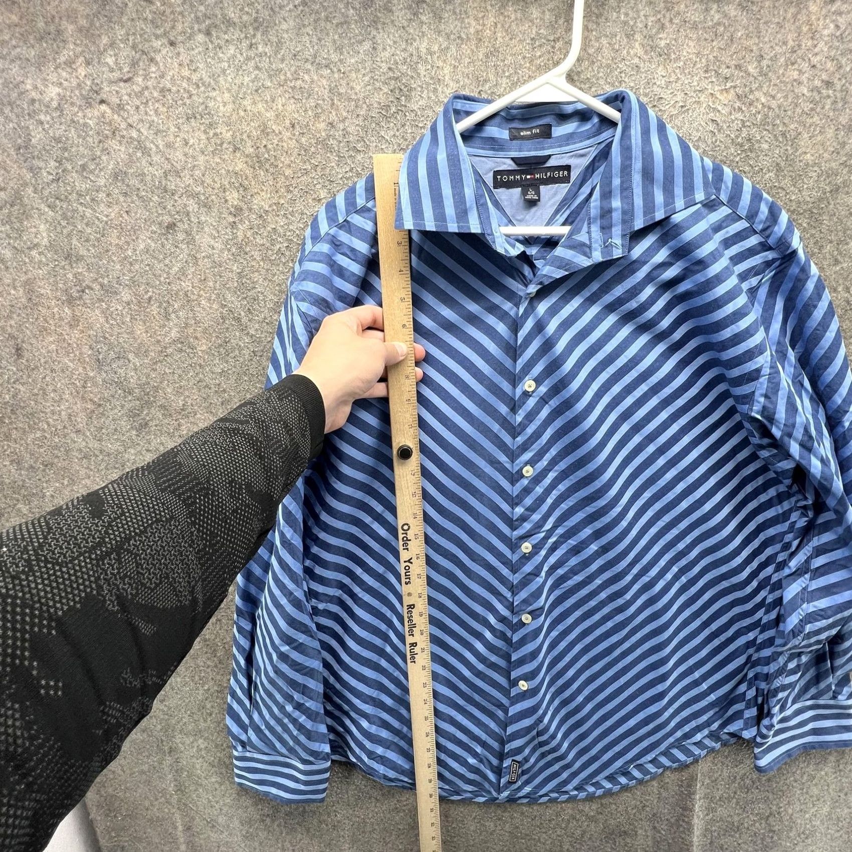 Tommy Hilfiger Tommy Hilfiger Dress Shirt Mens L Blue Stripe Slim Button Front Long Sleeve Shirt Size 42R - 3 Thumbnail