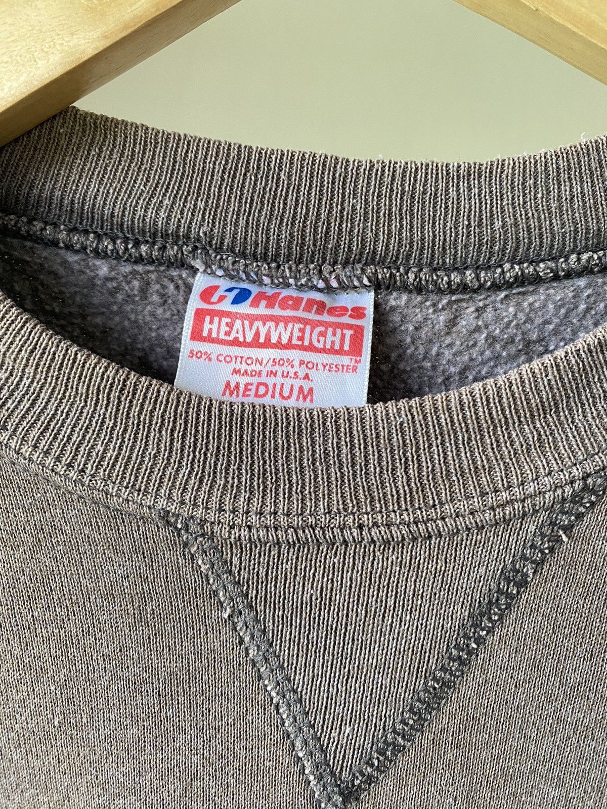 Vintage HANES 80s CREWNECK BLANK SWEATSHIRT PLAIN FADED Size US M / EU 48-50 / 2 - 5 Thumbnail
