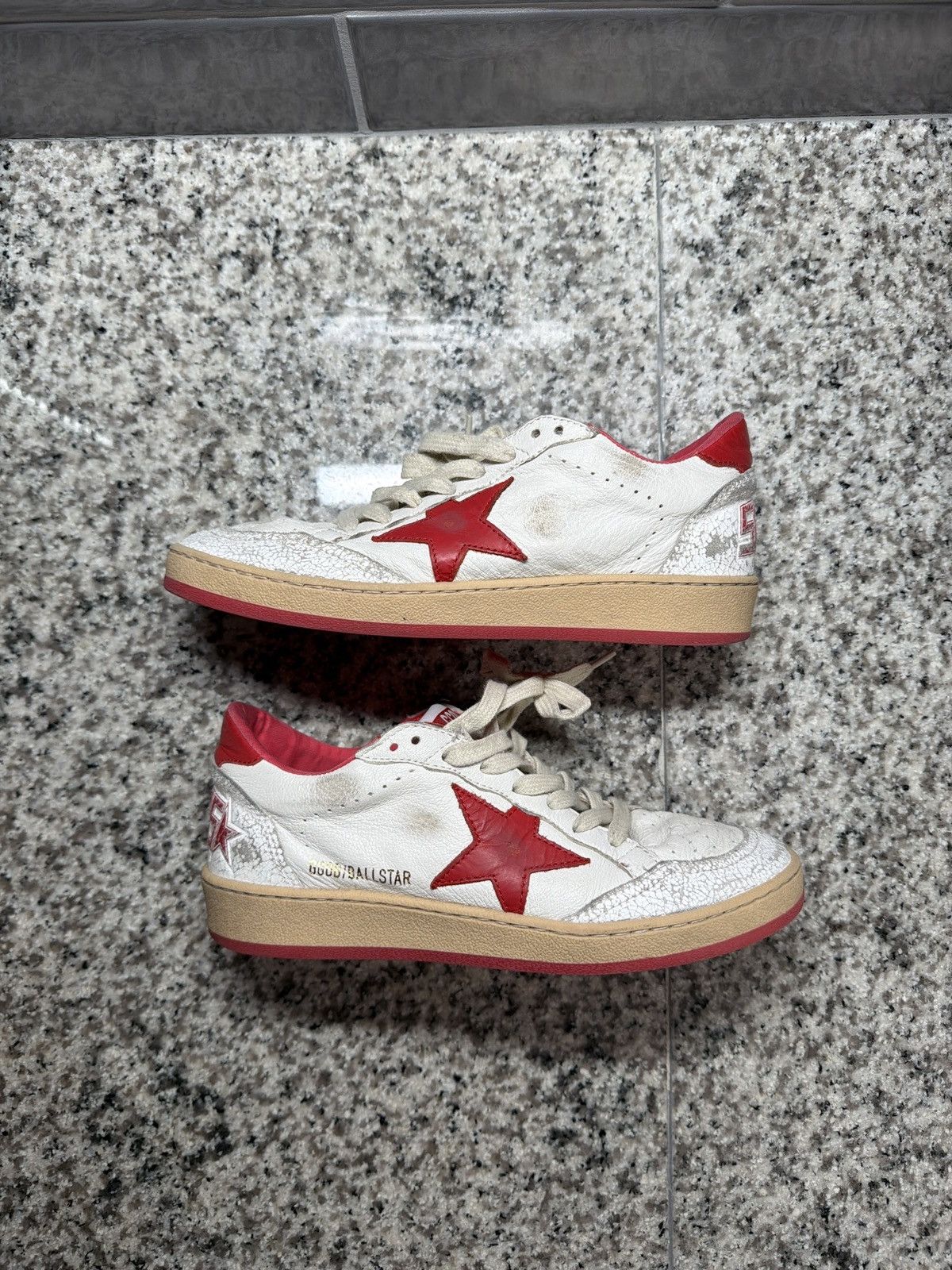 Golden Goose Ball Star Size US 6 / IT 36 - 1 Thumbnail