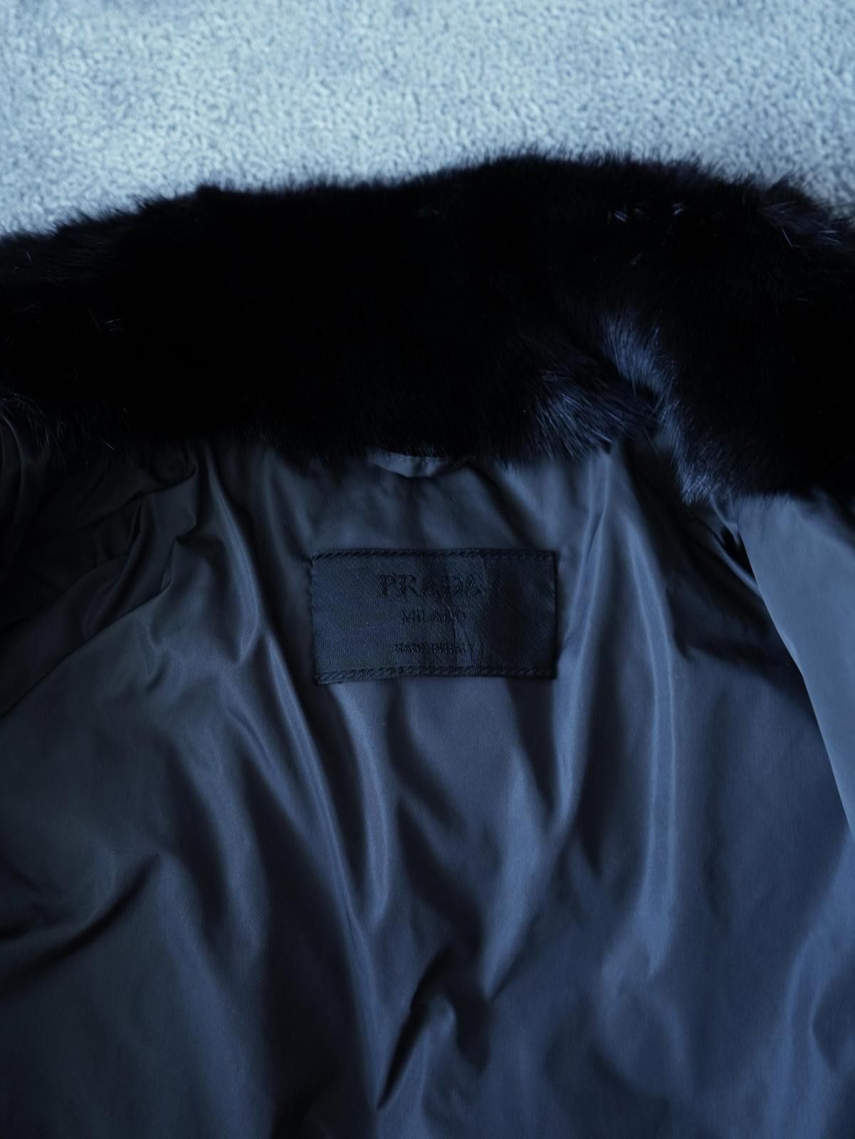 Other FW2004 Prada Runway Down Jacket Collar Mink Fur Crystal Size XS / US 0-2 / IT 36-38 - 9 Thumbnail