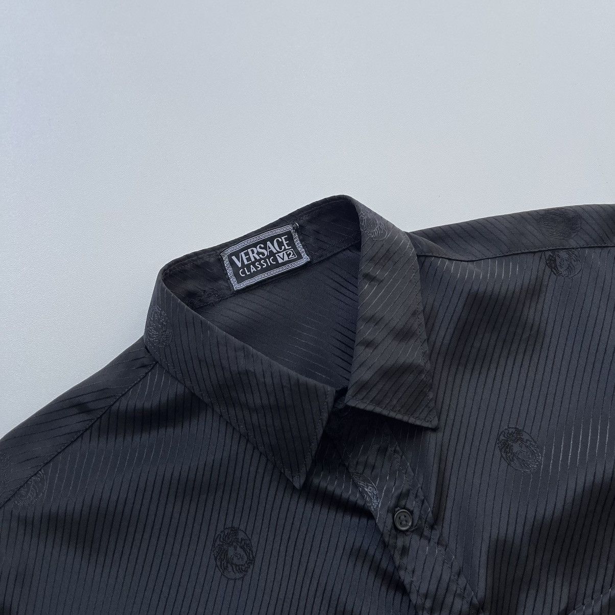 Versace × Vintage Versace Classic V2 Vintage Monogram Pocket Shirt Black Size US L / EU 52-54 / 3 - 6 Thumbnail