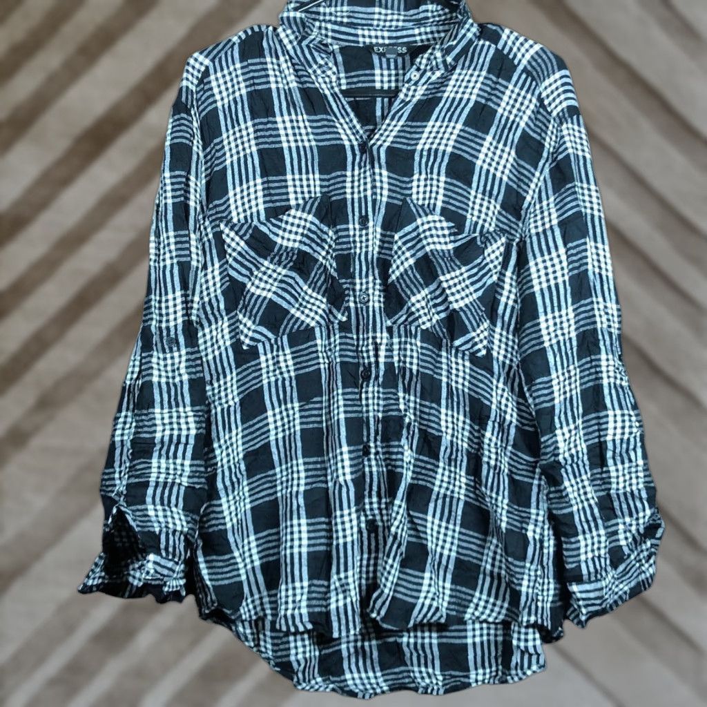 Express Express Shirt Women Black White Plaid Button-Down Roll Tab Sleeve Medium Size M / US 6-8 / IT 42-44 - 1 Thumbnail