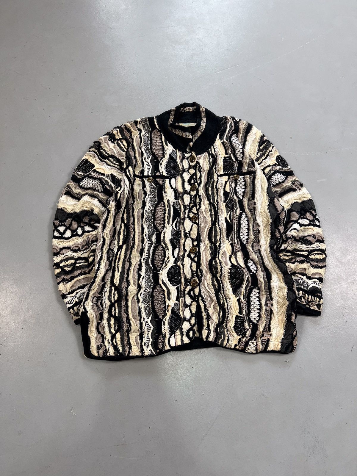 Coogi Vintage Coogi sweater Size M / US 6-8 / IT 42-44 - 1 Thumbnail