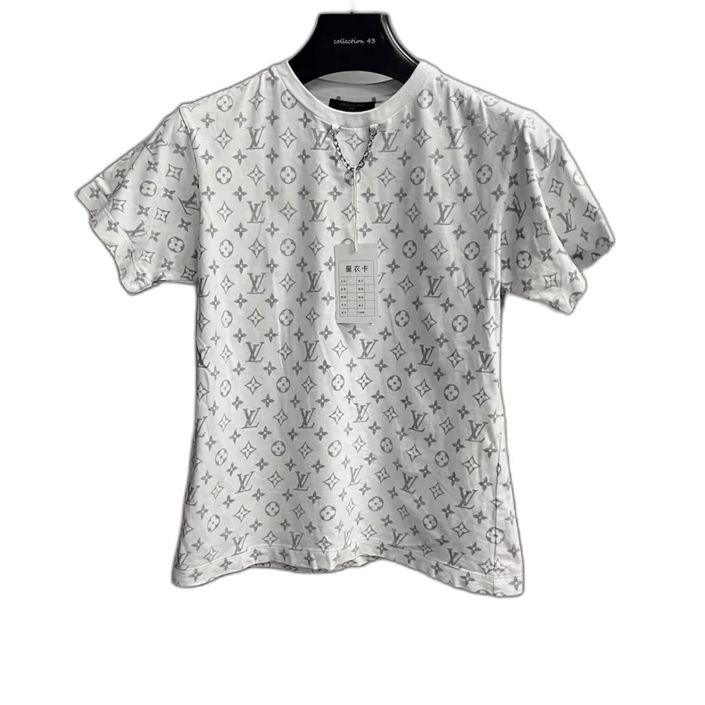 Louis Vuitton Louis Vuitton White Logo Short Sleeve T-Shirt Size US XXL / EU 58 / 5 - 1 Thumbnail