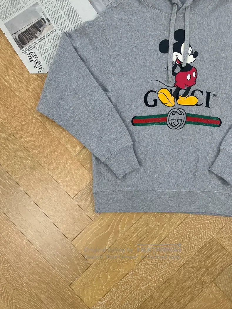 Gucci Gucci Co-branded Mickey Mouse Printed Loose Hooded Sweatsh Size XS / US 0-2 / IT 36-38 - 4 Thumbnail