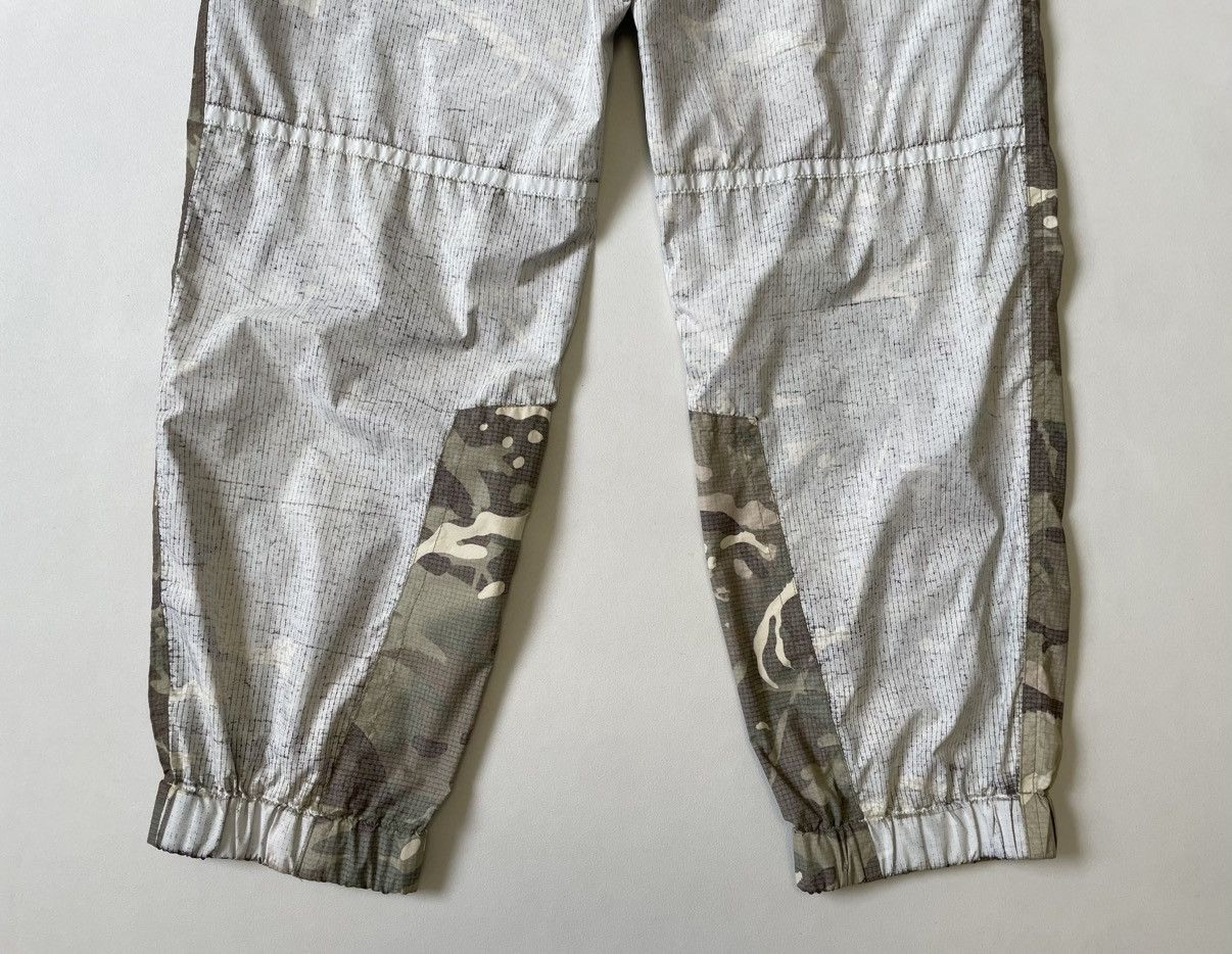Dries Van Noten Sample White Coated Camo Nylon Utility Trousers Size US 34 / EU 50 - 16 Thumbnail