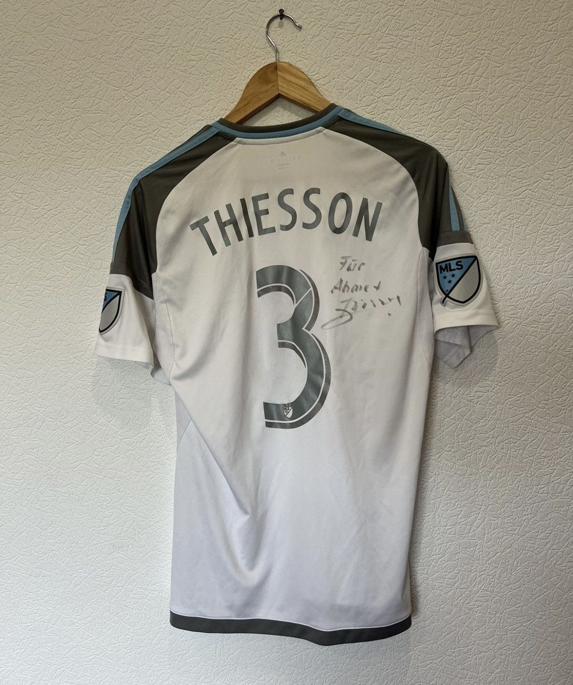Adidas THIESSON MINNESOTA UNITED ADIDAS 2018 AWAY SOCCER JERSEY Size US M / EU 48-50 / 2 - 3 Thumbnail