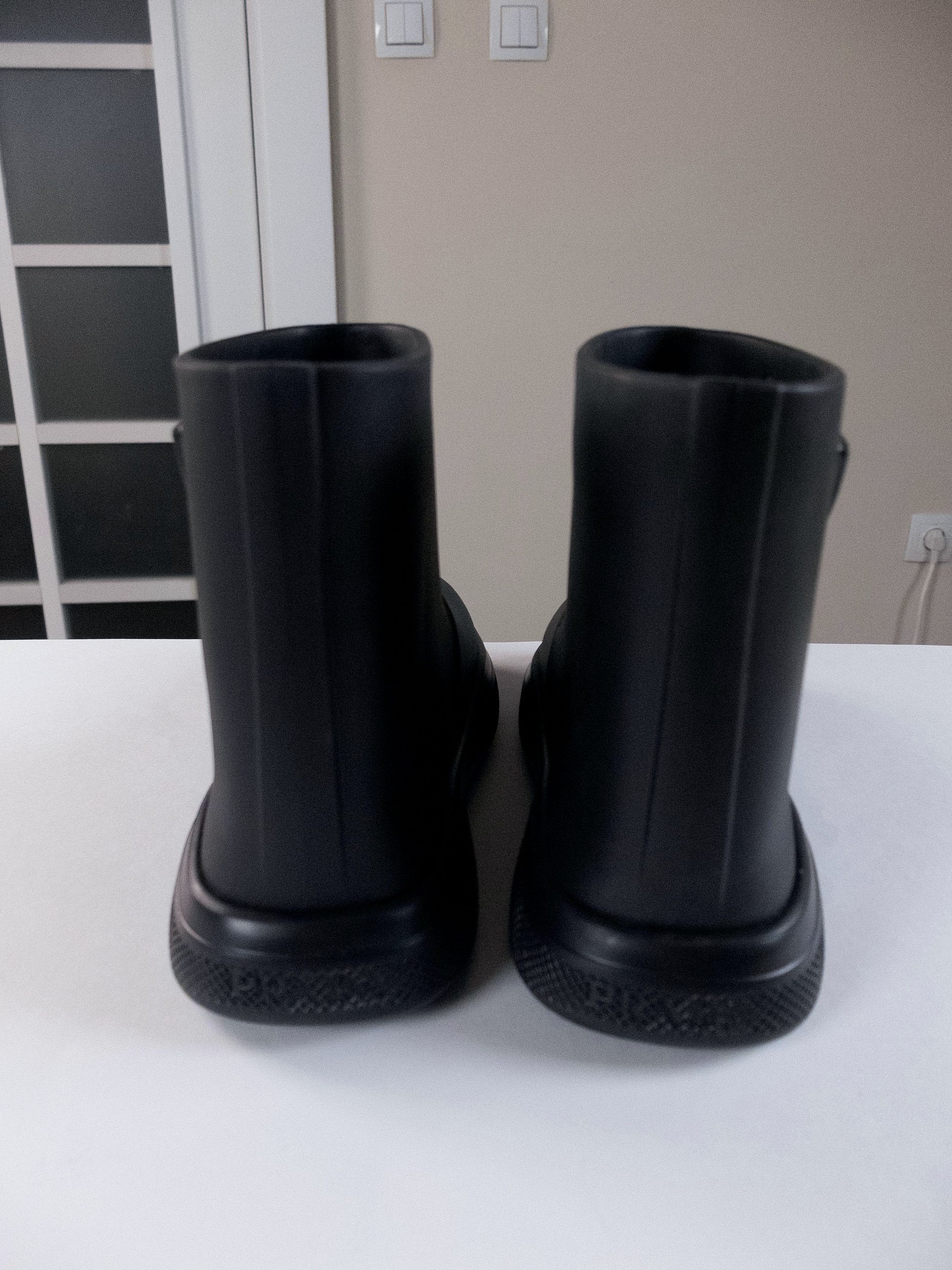 Prada PRADA Mellow black triangle logo rubber rain boots 8 41 Size US 8 / EU 41 - 6 Thumbnail