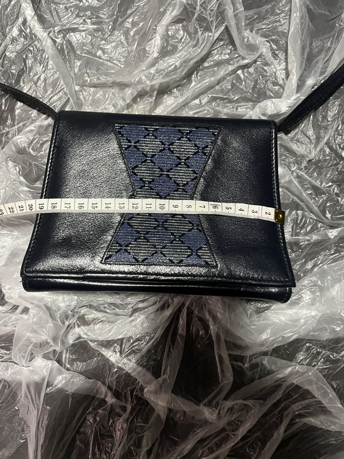 Vintage Leather Handbag Size ONE SIZE - 3 Thumbnail