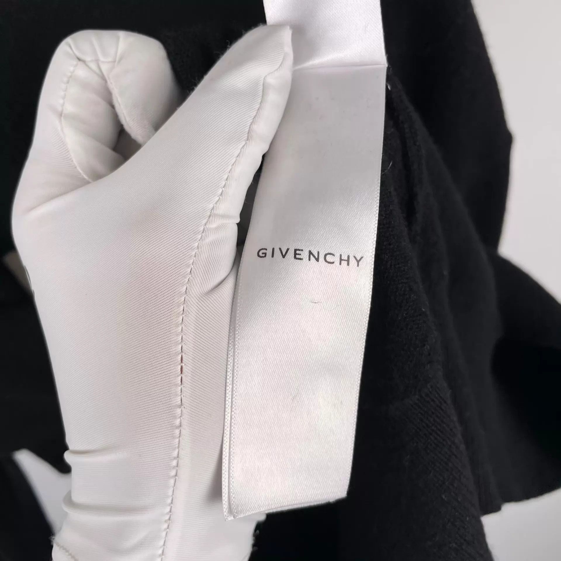 Givenchy Givenchy cashmere sweatshirt XS 260408SXH7J08 Size US XS / EU 42 / 0 - 8 Thumbnail