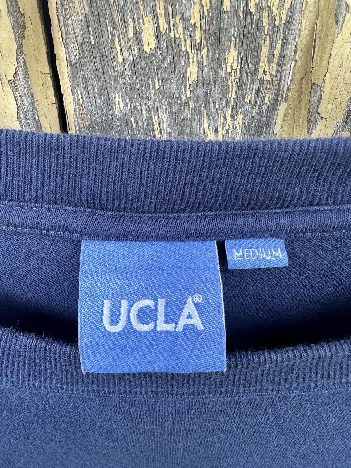 Collegium Ucla University Embroidery Logo Vintage TShirt A518 Size US M / EU 48-50 / 2 - 8 Thumbnail