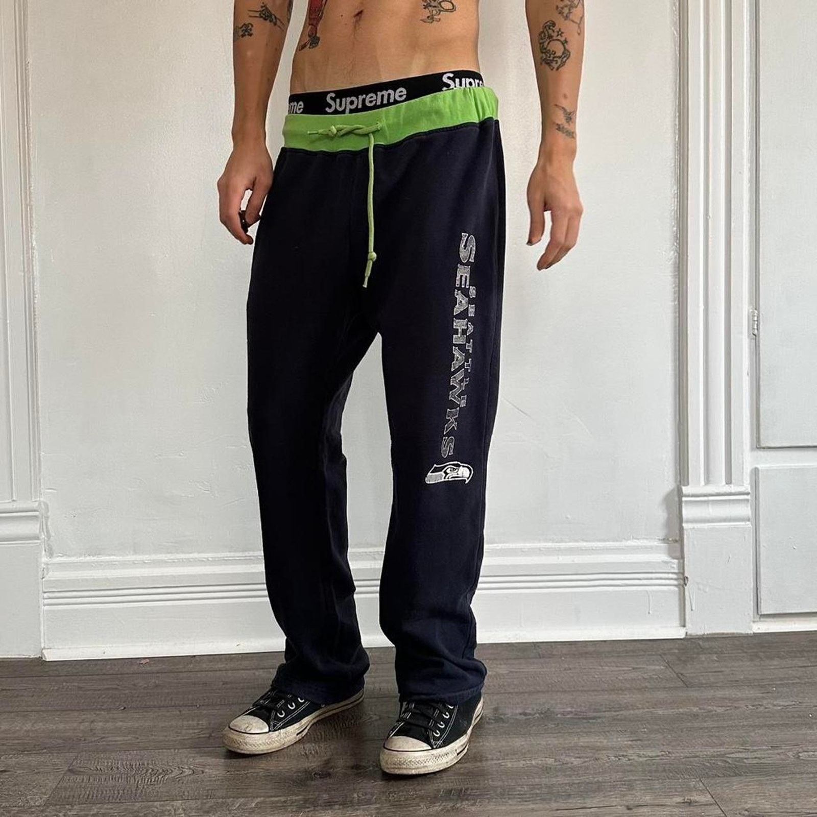 NFL × Vintage Vintage Y2K Seattle Seahawks Cotton NFL Football Sweatpants Size 28" / US 6 / IT 42 - 5 Thumbnail