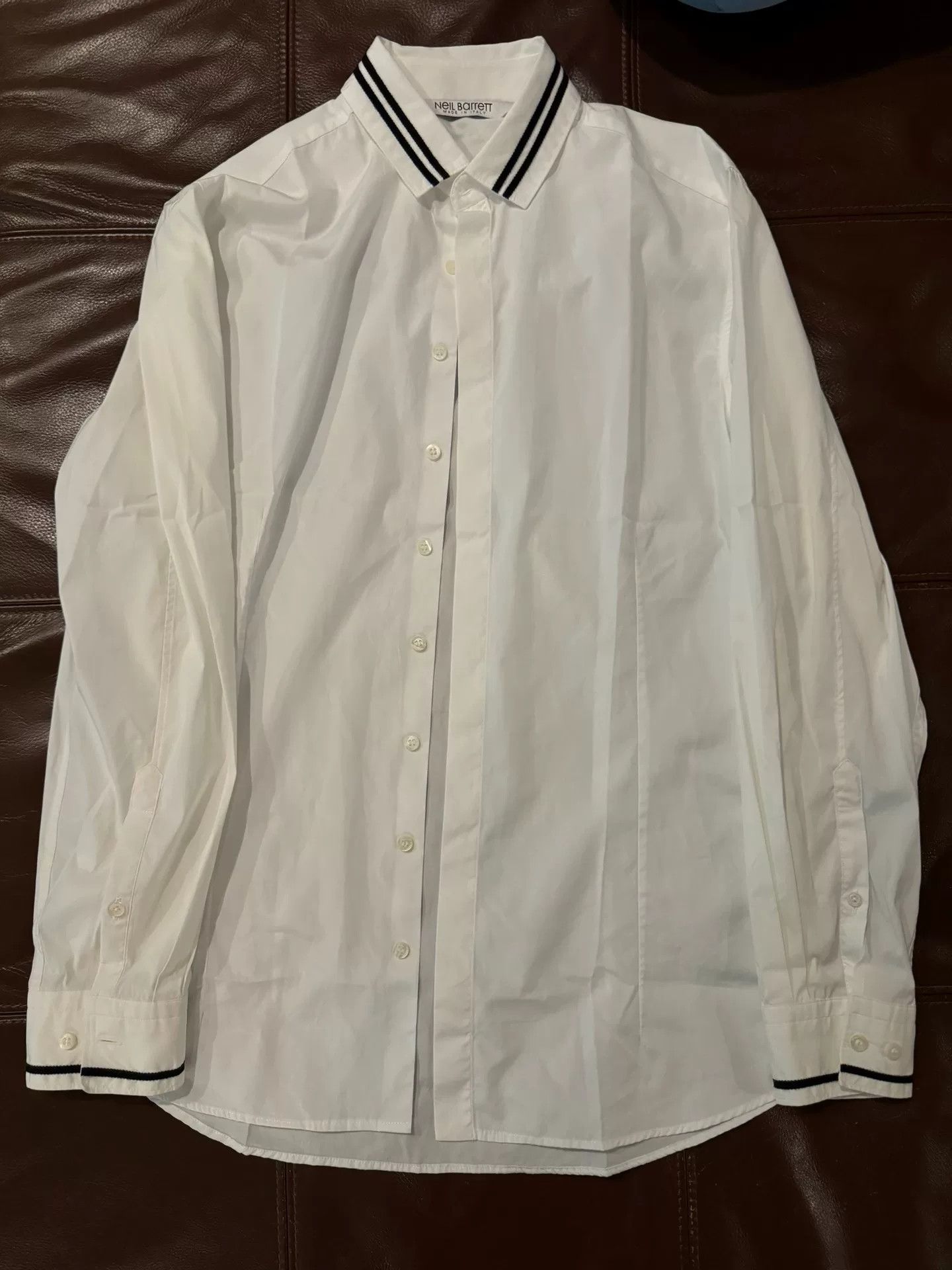 Neil Barrett slim fit white collared shirt Size US M / EU 48-50 / 2 - 1 Thumbnail