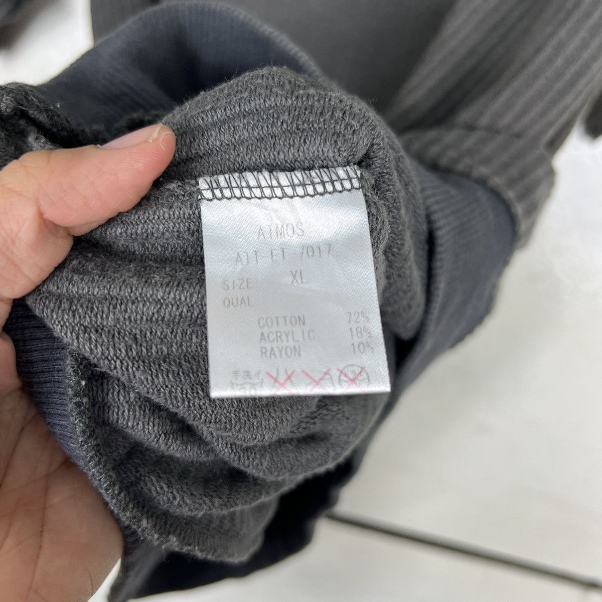 atmos 🔥 ATMOS SLEEVE LESS SWEATSHIRTS MADE IN JAPAN Size US XL / EU 56 / 4 - 10 Thumbnail
