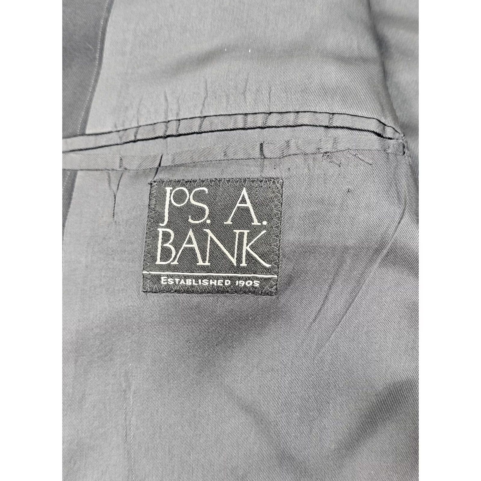 Jos. A. Bank Jos. A. Bank 100% Wool Black Pinstripe Suit 2-Button Coat Men 46R Lined Jacket Jacket Single-Breasted Notch 46R Black Mens Size 46R - 5 Thumbnail